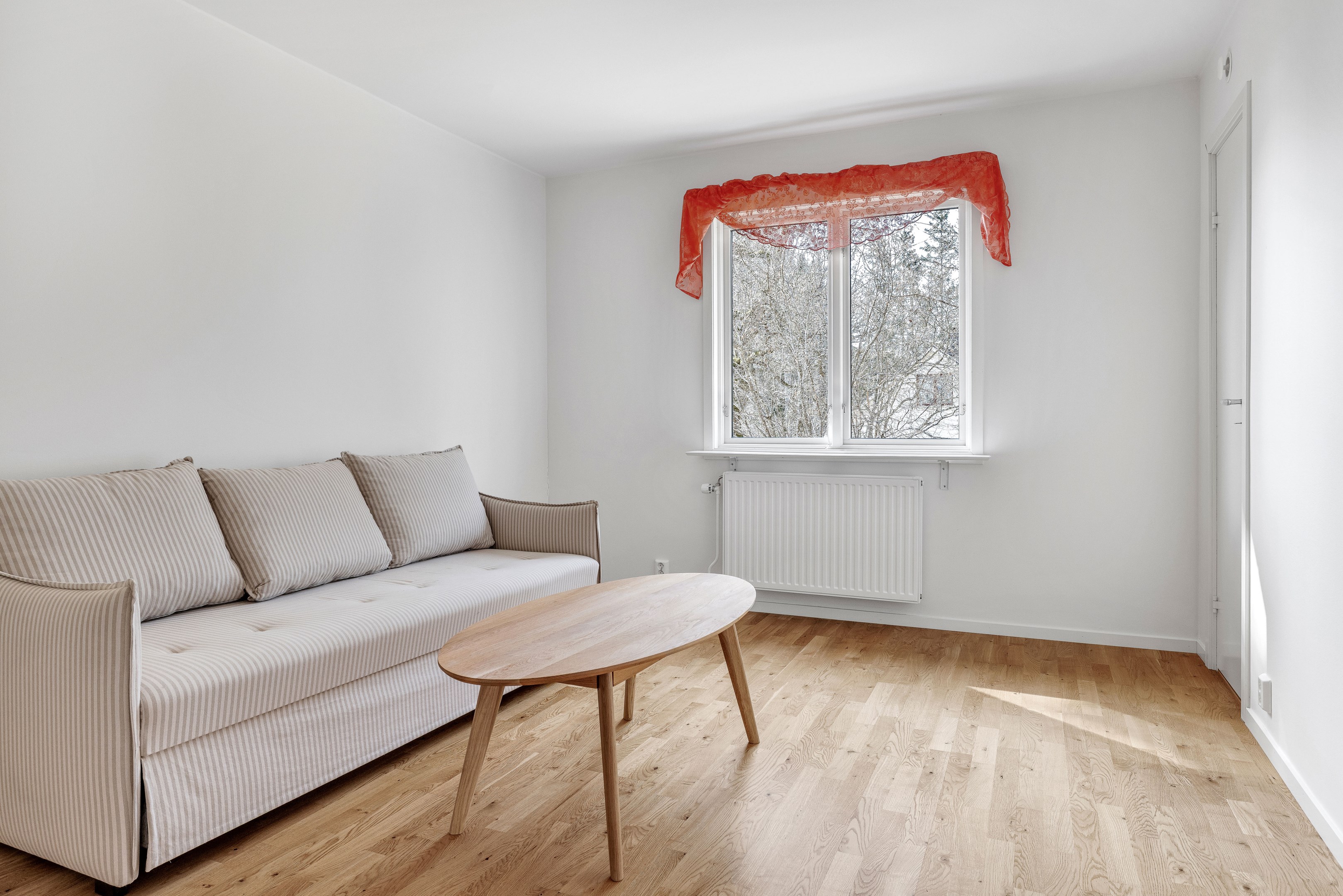 Bostadsbild från Lännalöt 15, Såld i Länna, Uppsala