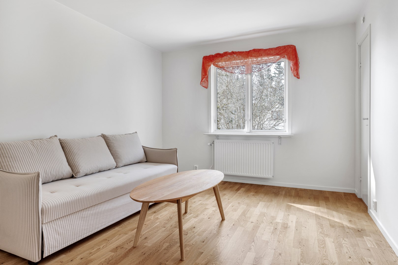 Bostadsbild från Lännalöt 15, Såld i Länna, Uppsala