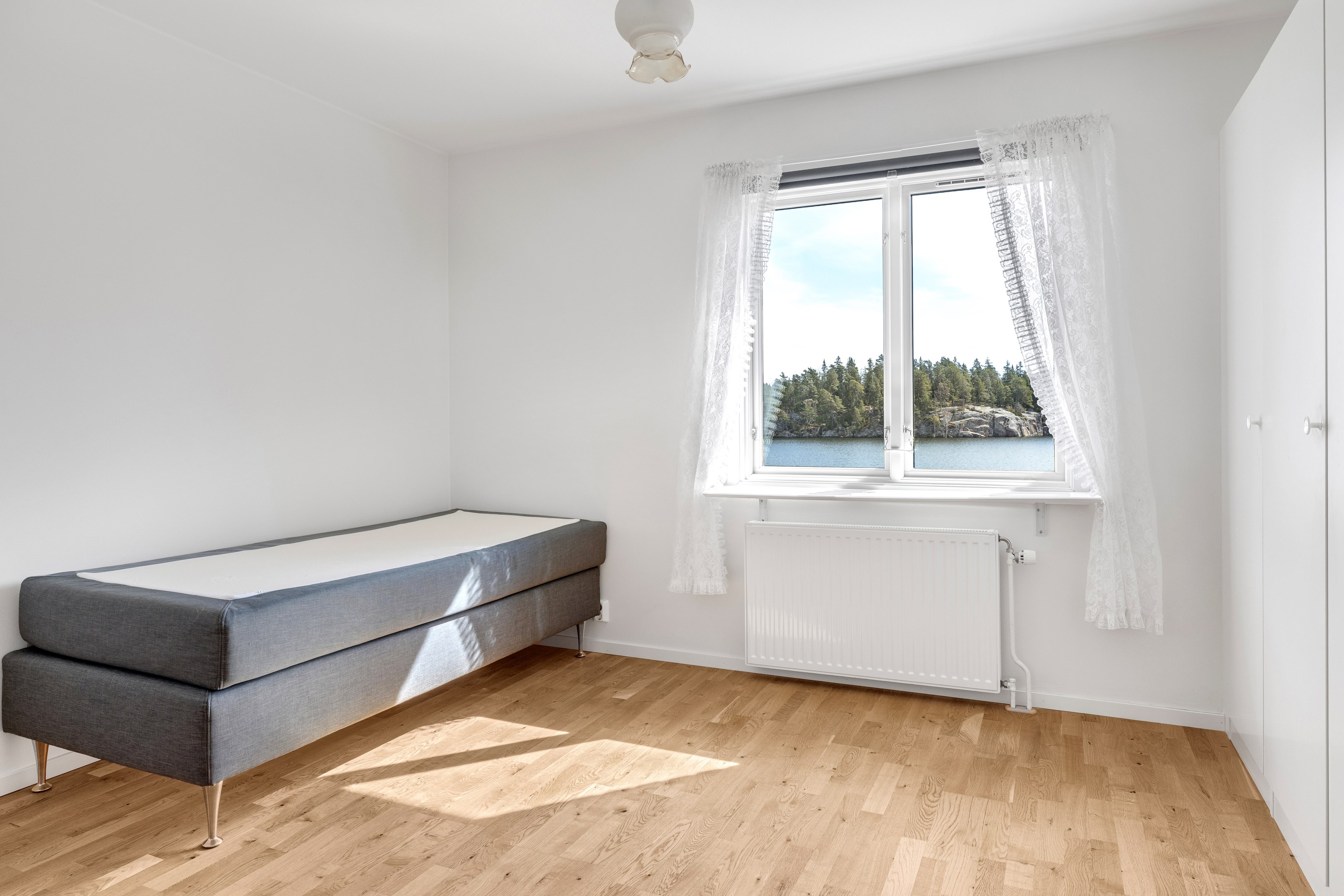 Bostadsbild från Lännalöt 15, Såld i Länna, Uppsala