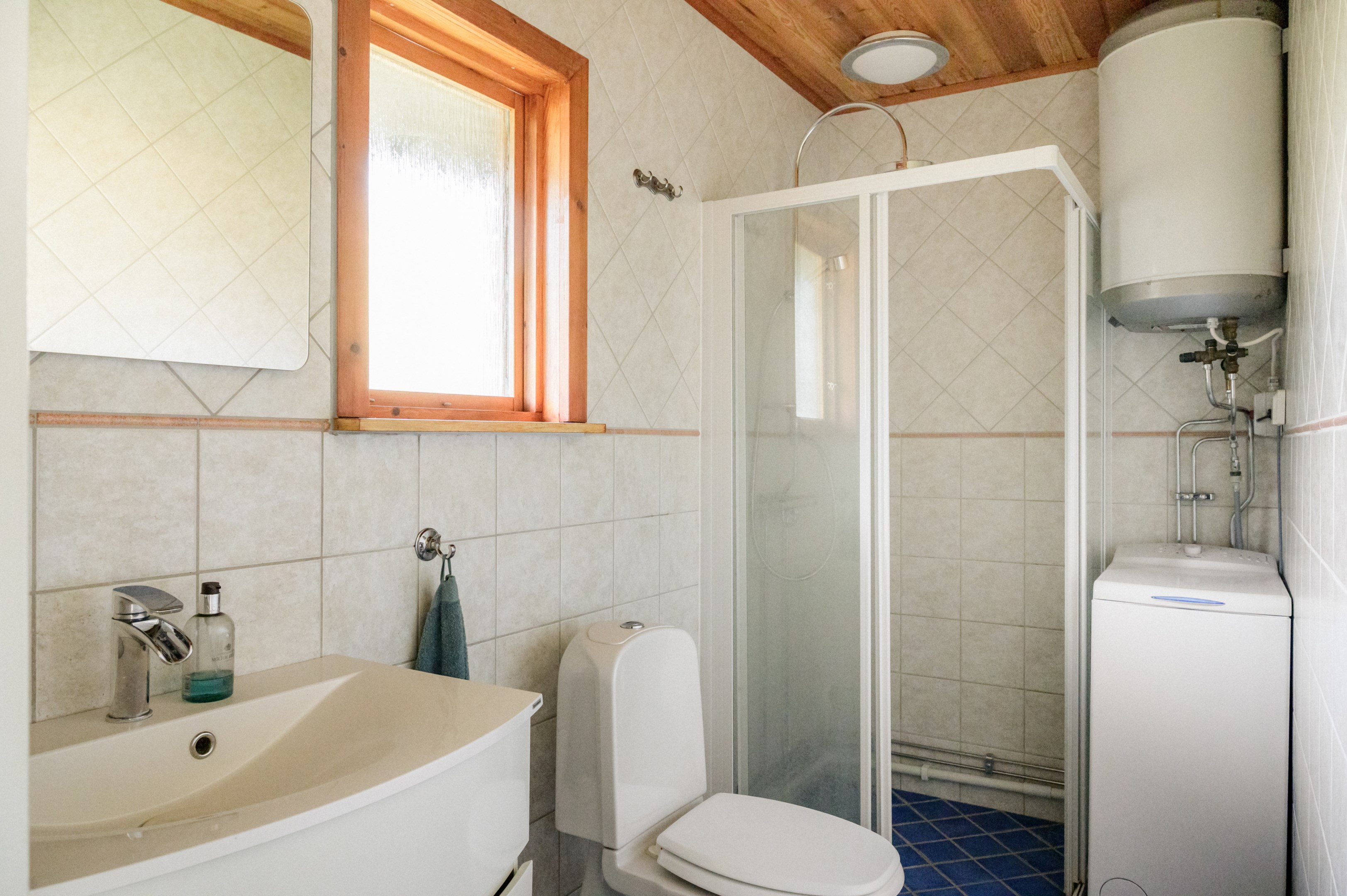 Bostadsbild från Vindö landsväg 4, Såld i Djurö, Värmdö