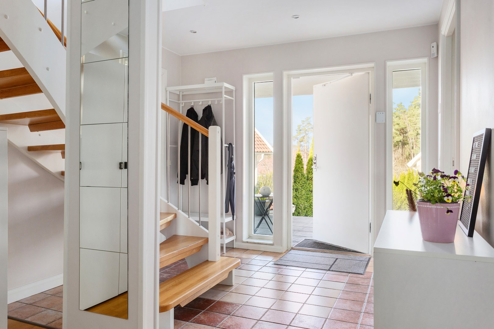 Bostadsbild från Porfyrvägen 18, Såld i Norra Lännersta, Nacka