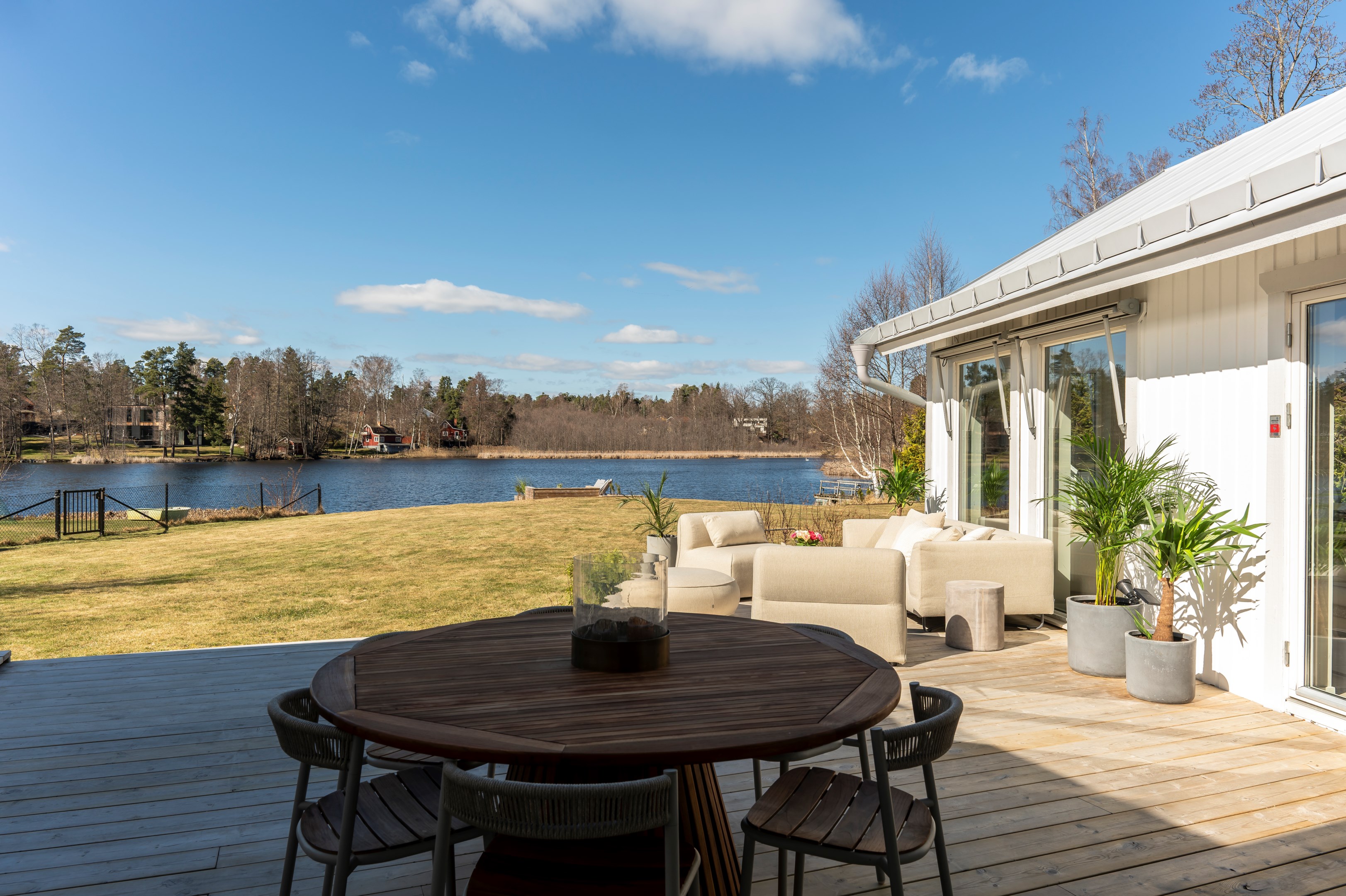 Bostadsbild från Karbovägen 1, Såld i Kummelnäs, Nacka