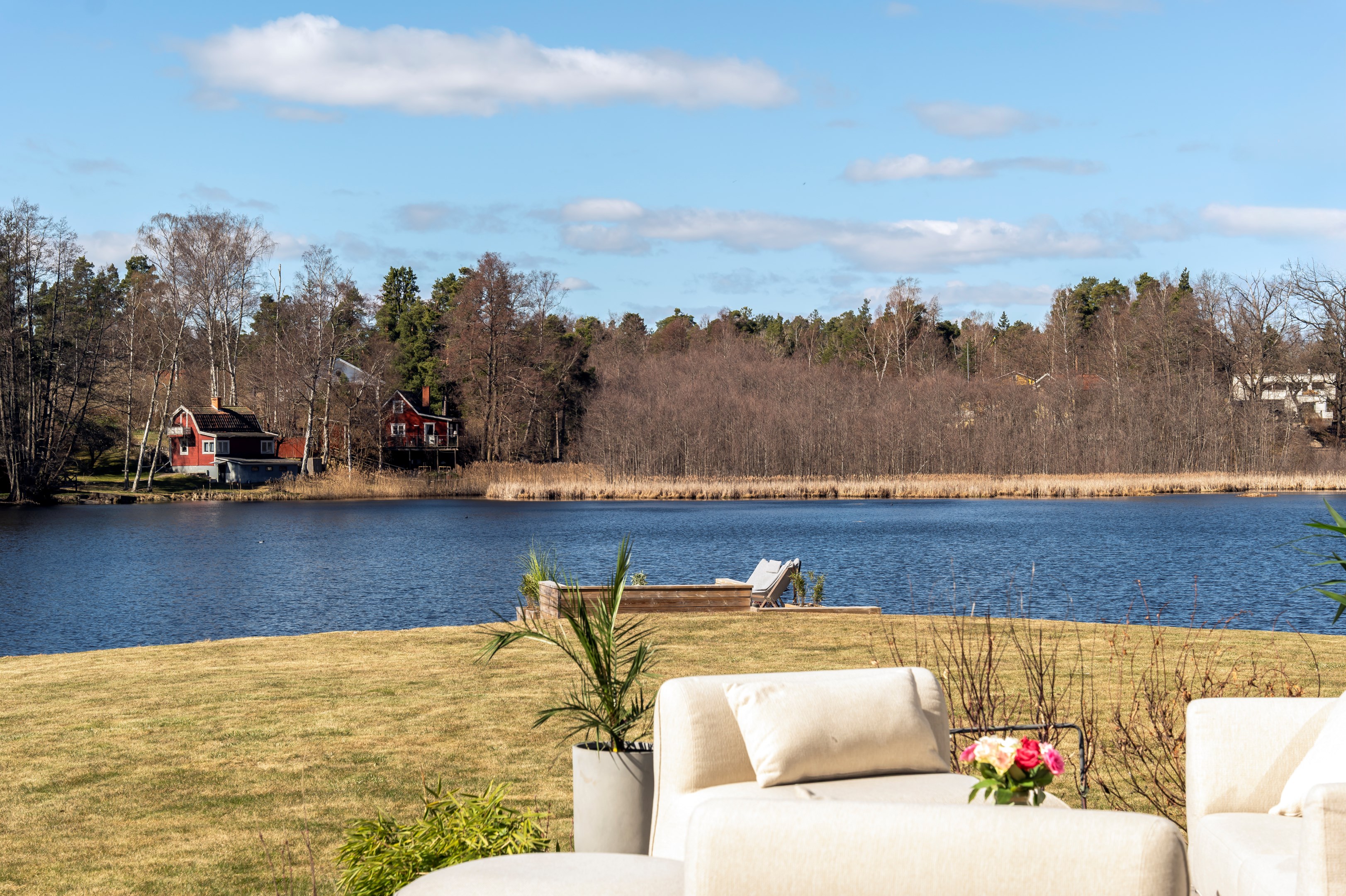 Bostadsbild från Karbovägen 1, Såld i Kummelnäs, Nacka