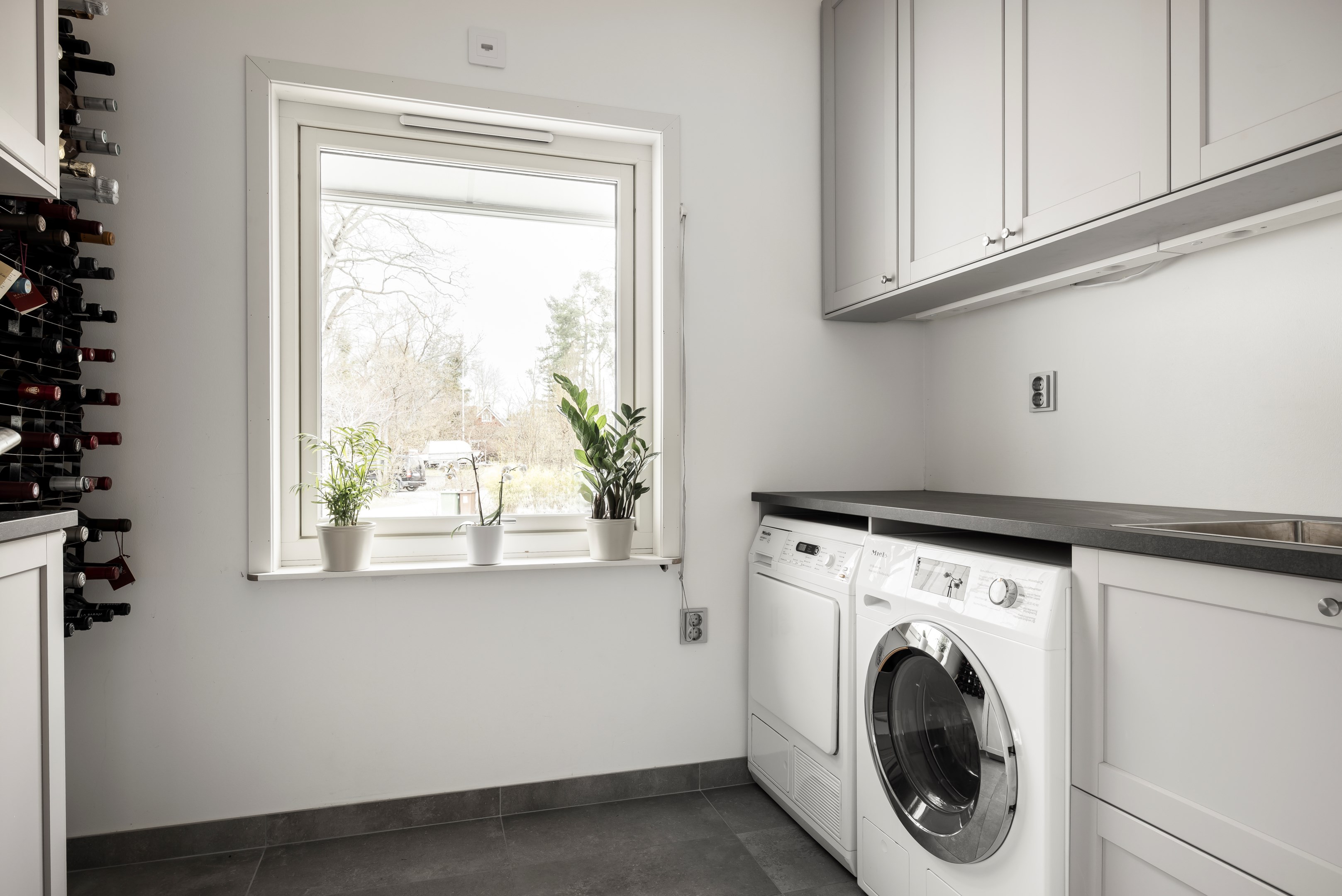 Bostadsbild från Karbovägen 1, Såld i Kummelnäs, Nacka