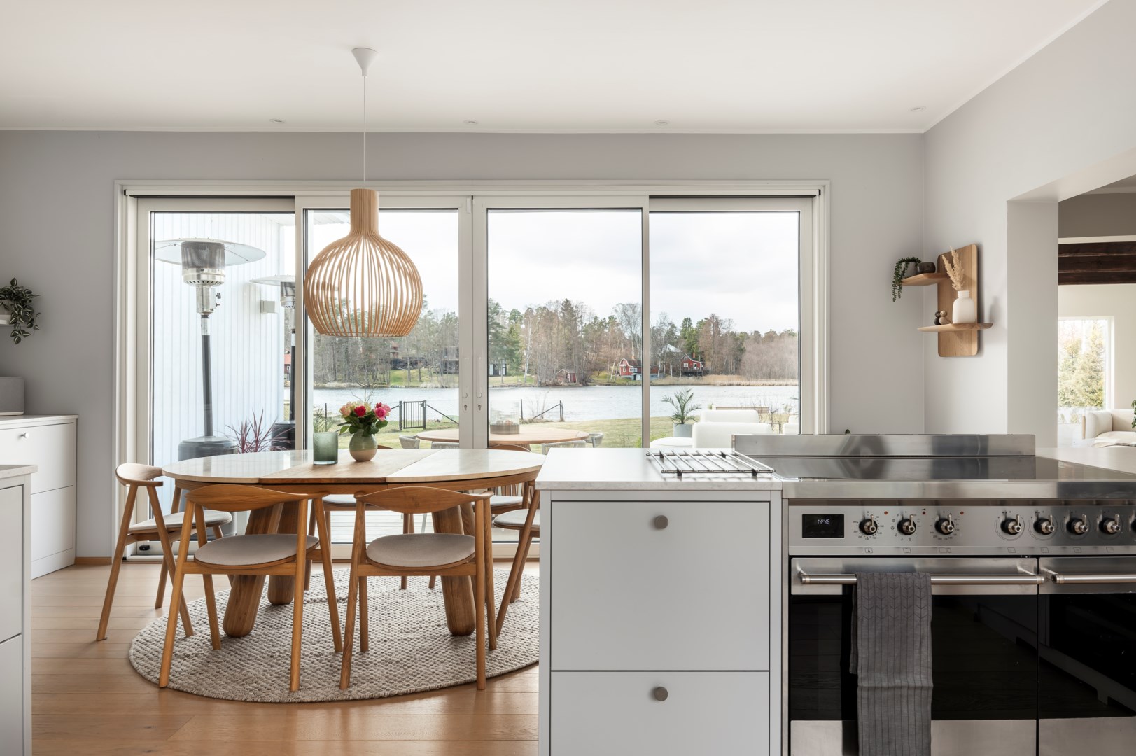 Bostadsbild från Karbovägen 1, Såld i Kummelnäs, Nacka