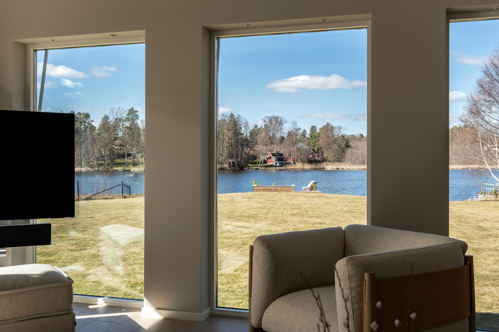 Bostadsbild från Karbovägen 1, Såld i Kummelnäs, Nacka