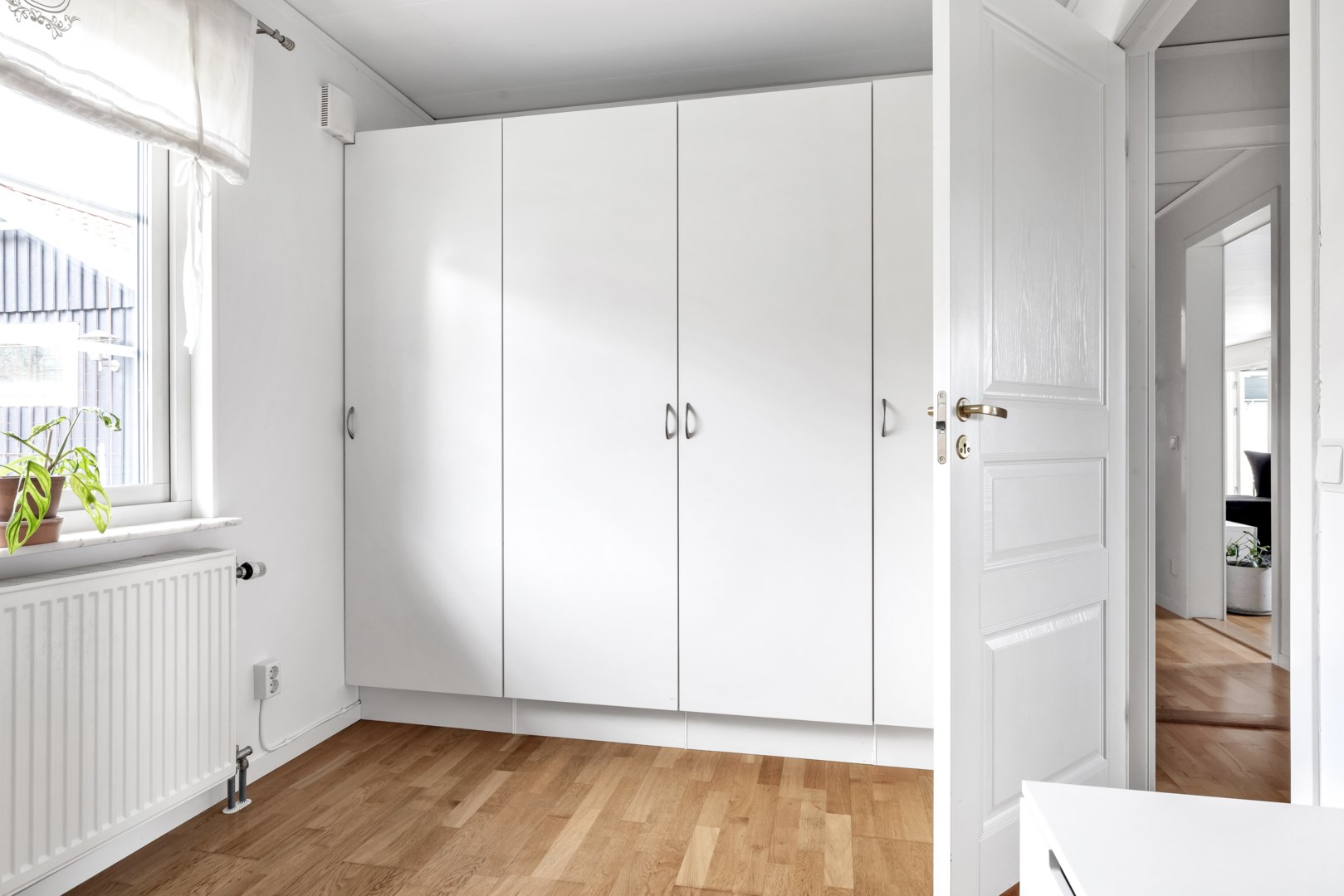 Bostadsbild från Lindvägen 6, Till salu i Örsundsbro, Enköping