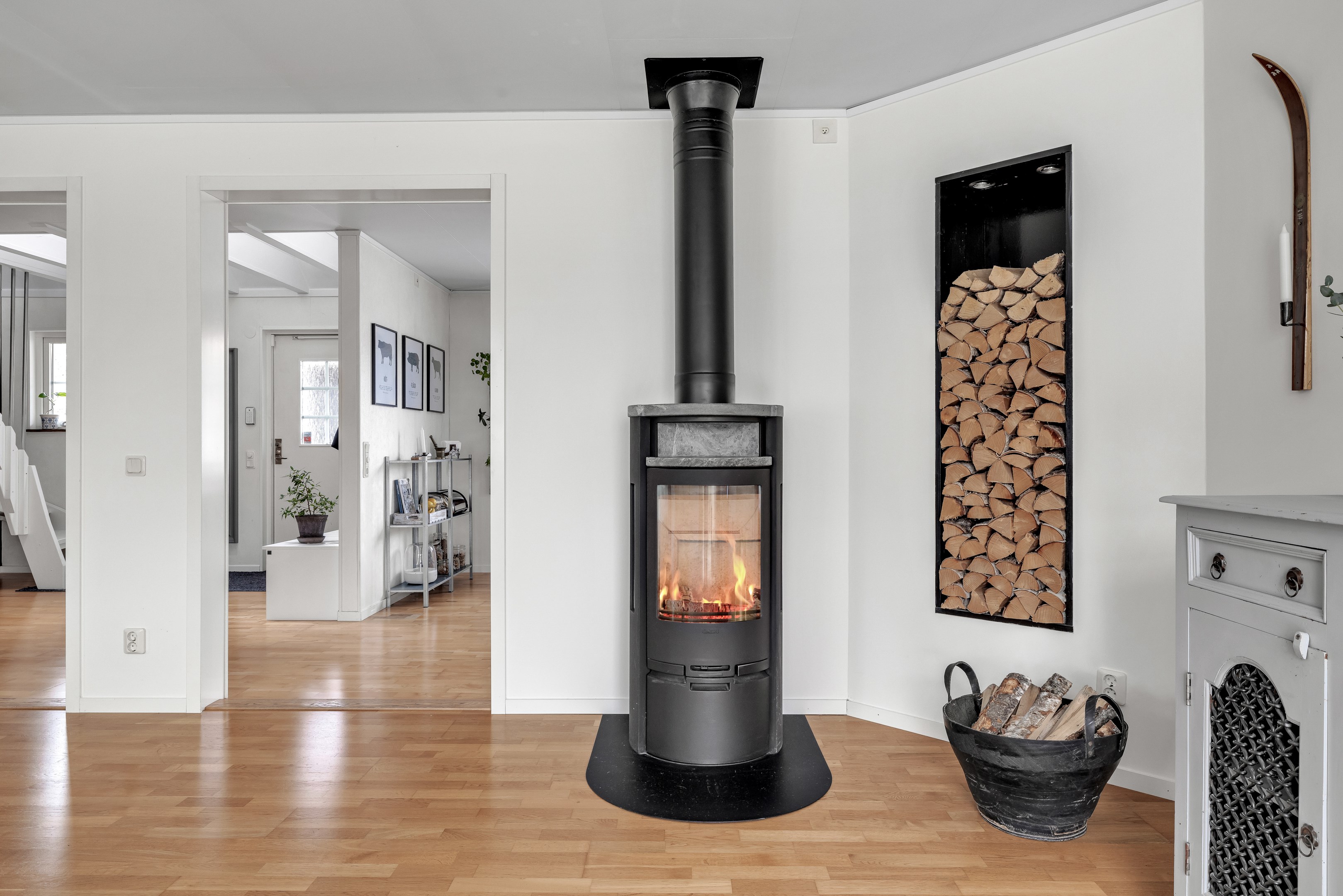 Bostadsbild från Lindvägen 6, Till salu i Örsundsbro, Enköping