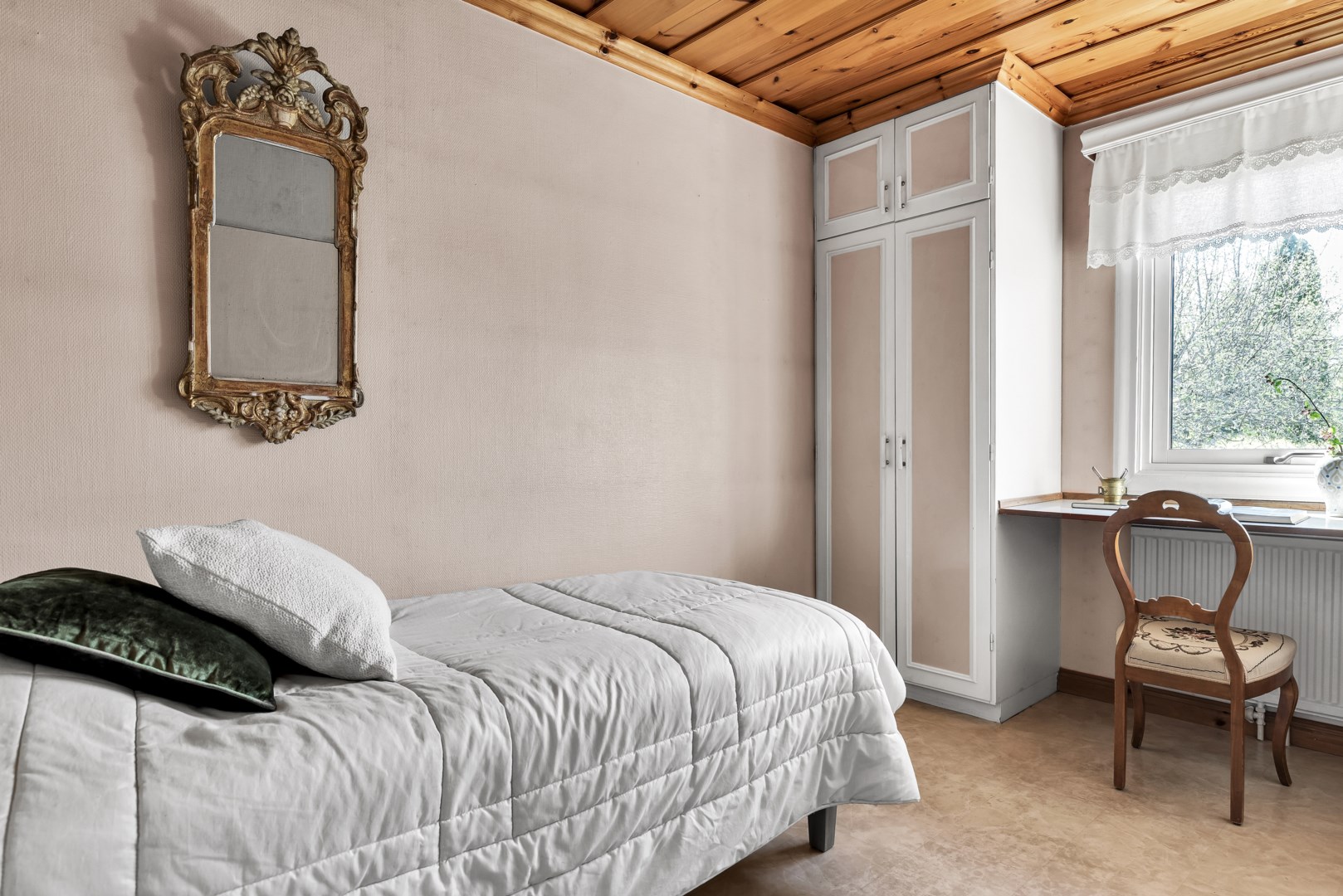 Bostadsbild från Hildvägen 15, Såld i Gamla Uppsala, Uppsala