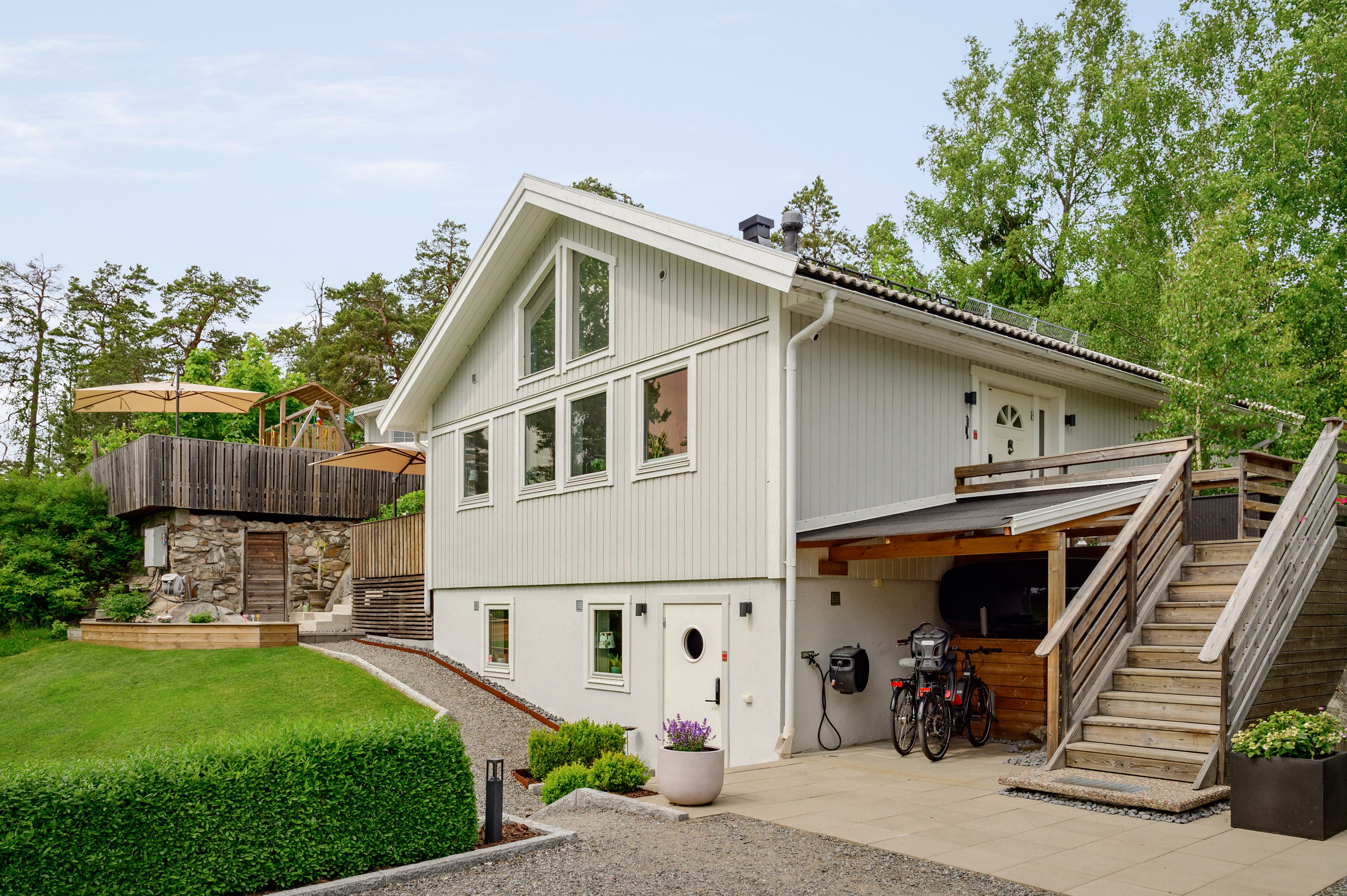 Bostadsbild från Vinkelvägen 9, Såld i Gustavsvik, Nacka