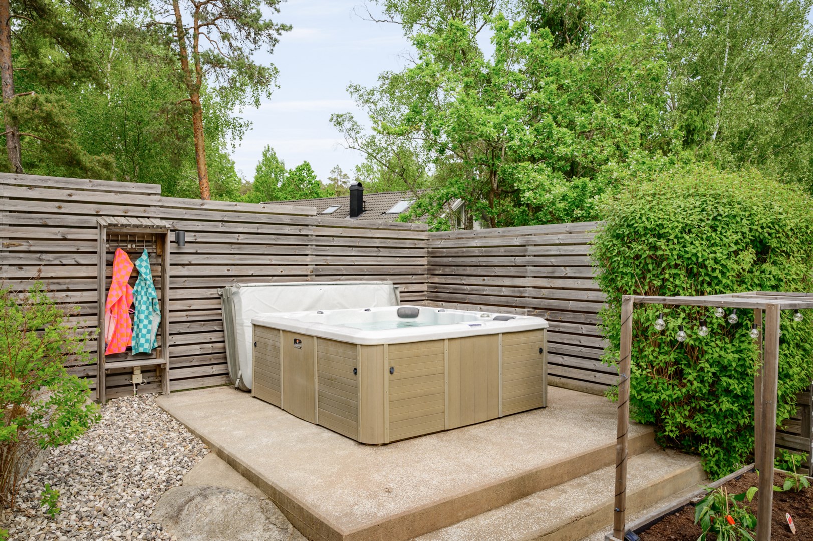 Bostadsbild från Vinkelvägen 9, Såld i Gustavsvik, Nacka