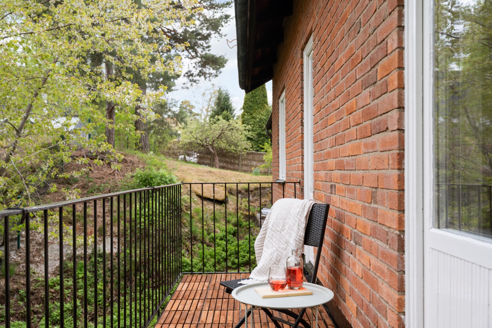 Bostadsbild från Krokvägen 3, Såld i Storängen, Nacka