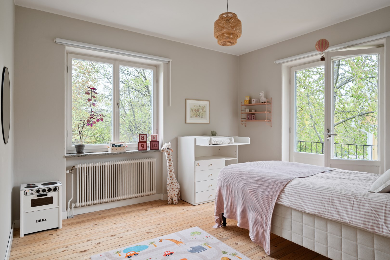 Bostadsbild från Krokvägen 3, Såld i Storängen, Nacka