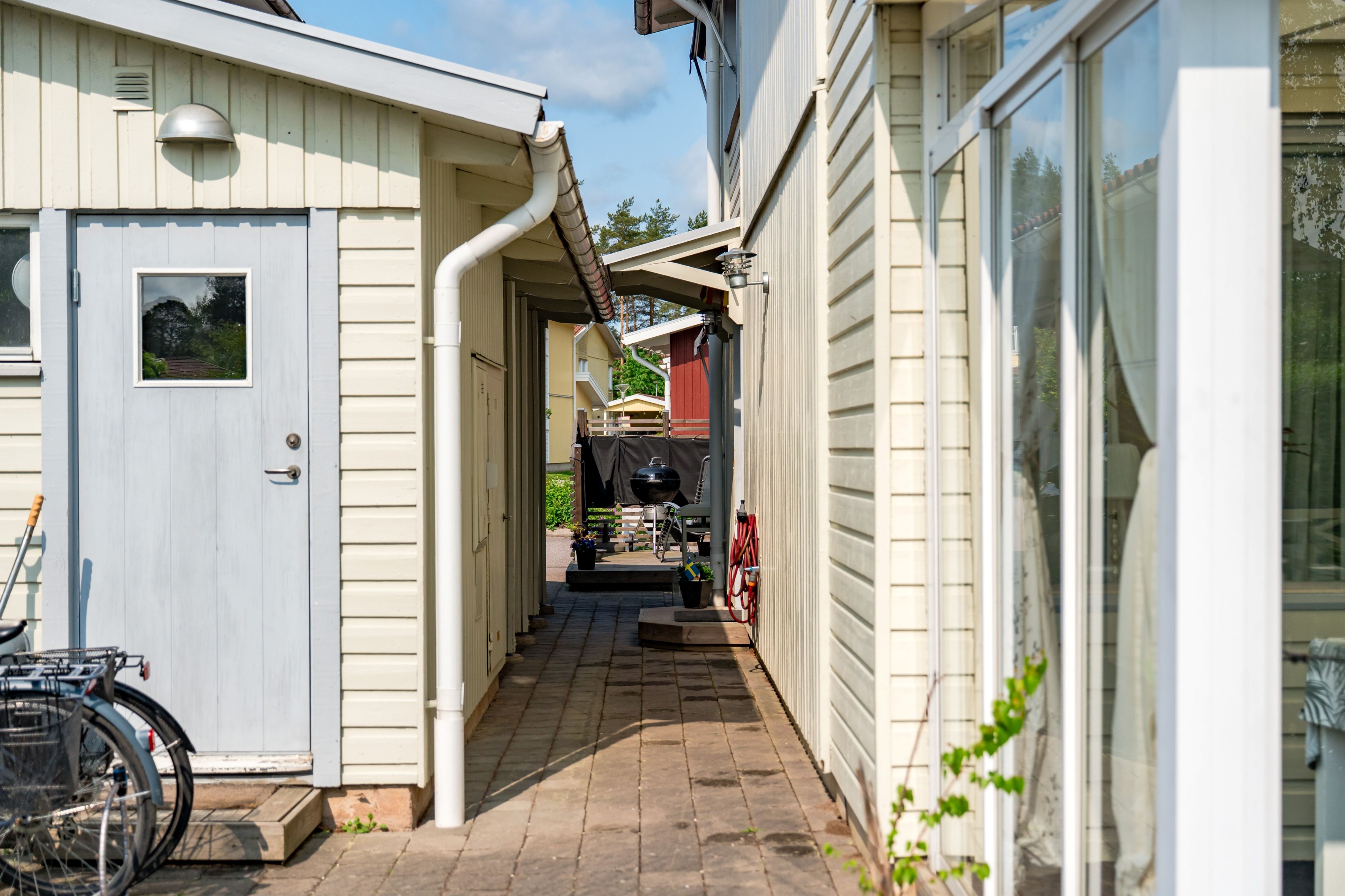 Bostadsbild från Ölandsresan 7, Till salu i Sävja, Uppsala