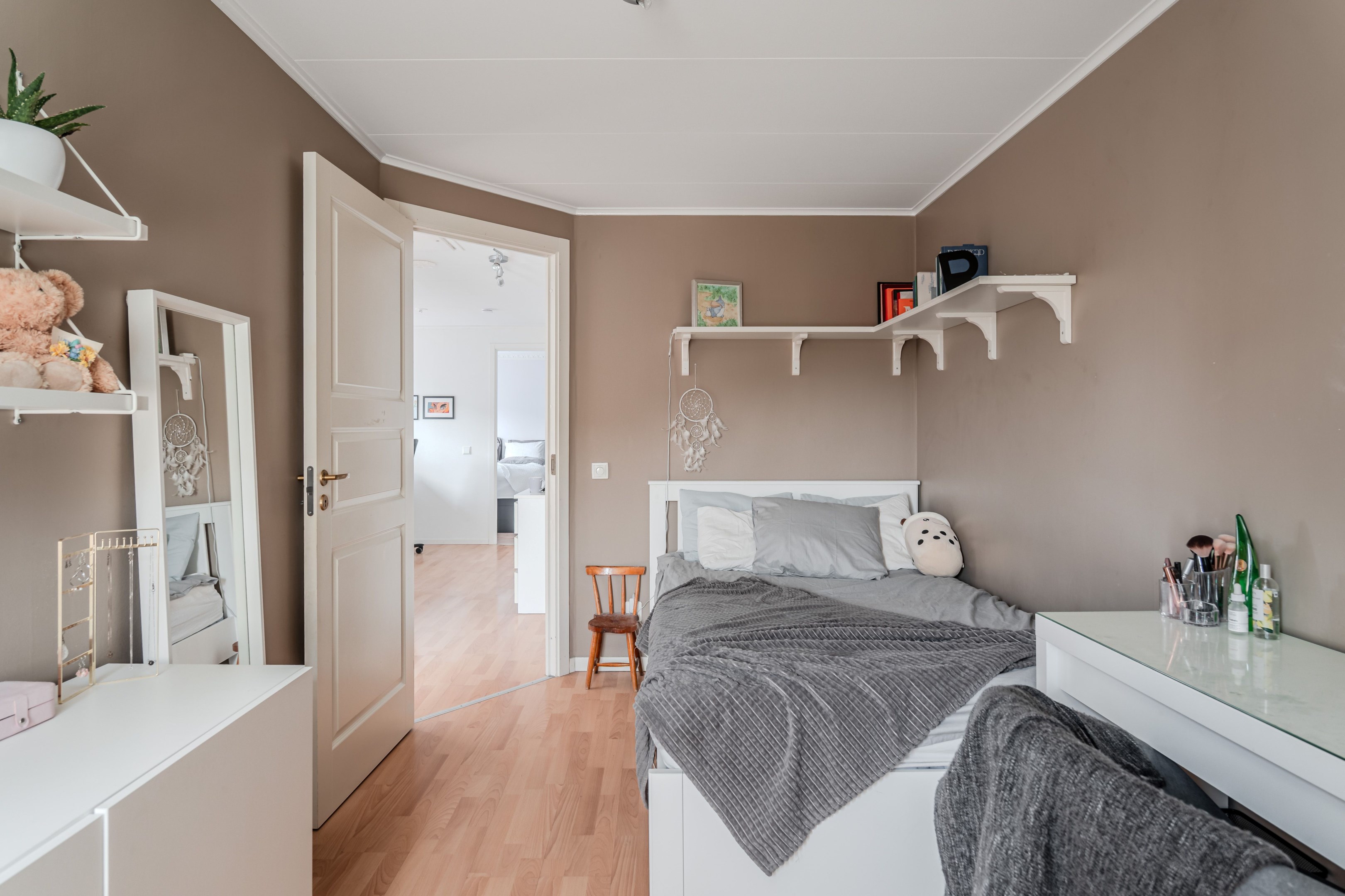 Bostadsbild från Ölandsresan 7, Till salu i Sävja, Uppsala