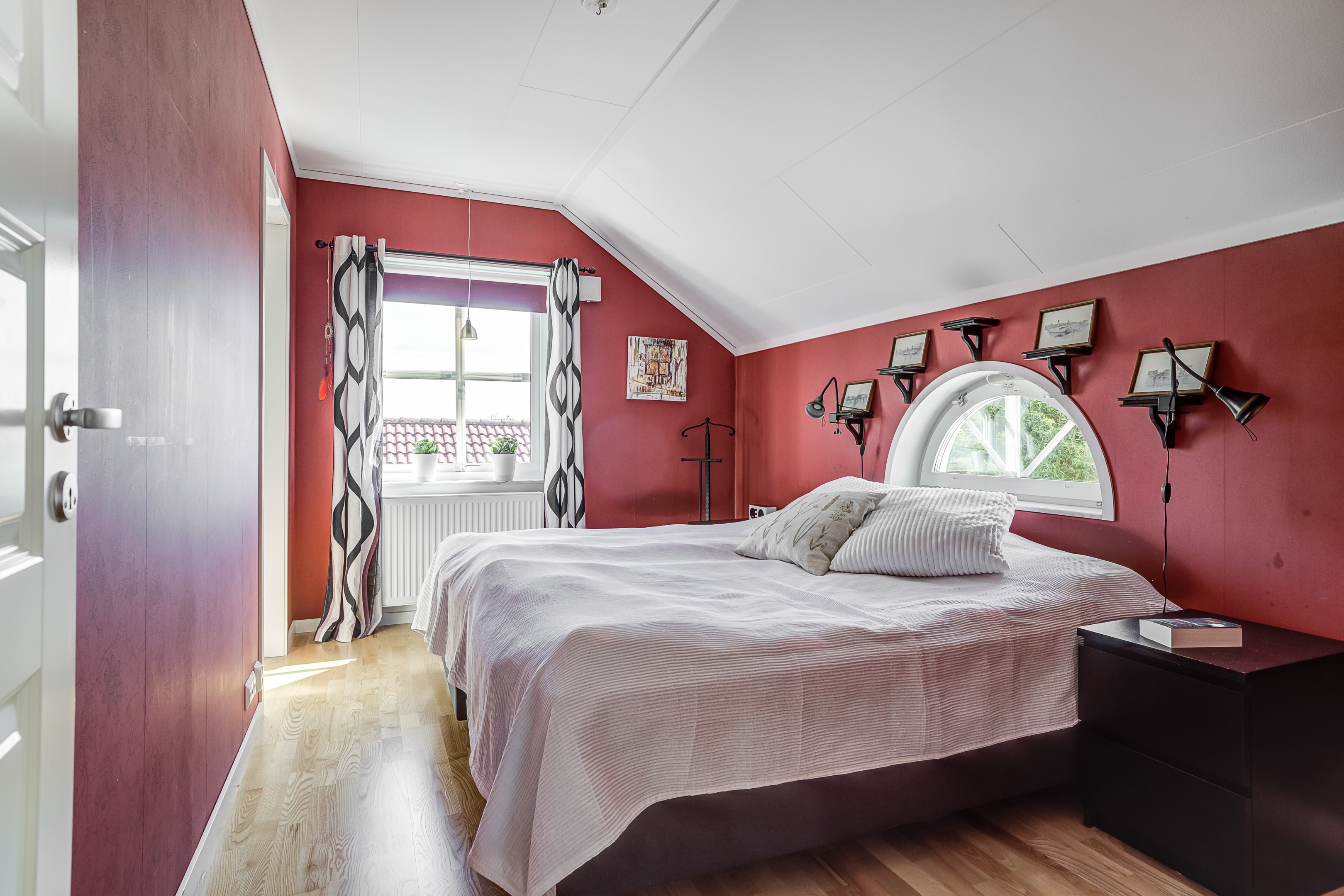 Bostadsbild från Mistelvägen 3, Såld i Örsundsbro, Enköping