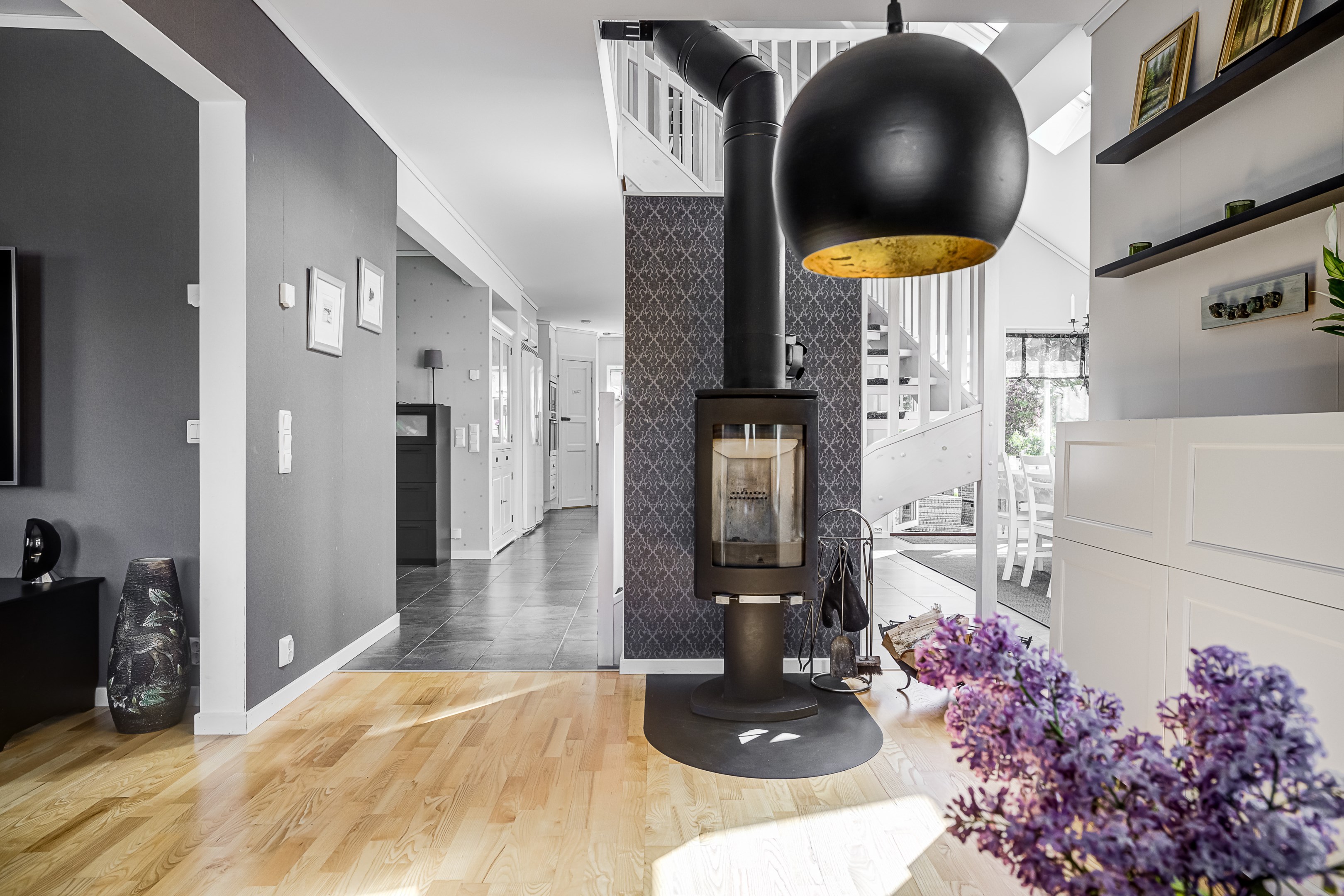 Bostadsbild från Mistelvägen 3, Såld i Örsundsbro, Enköping