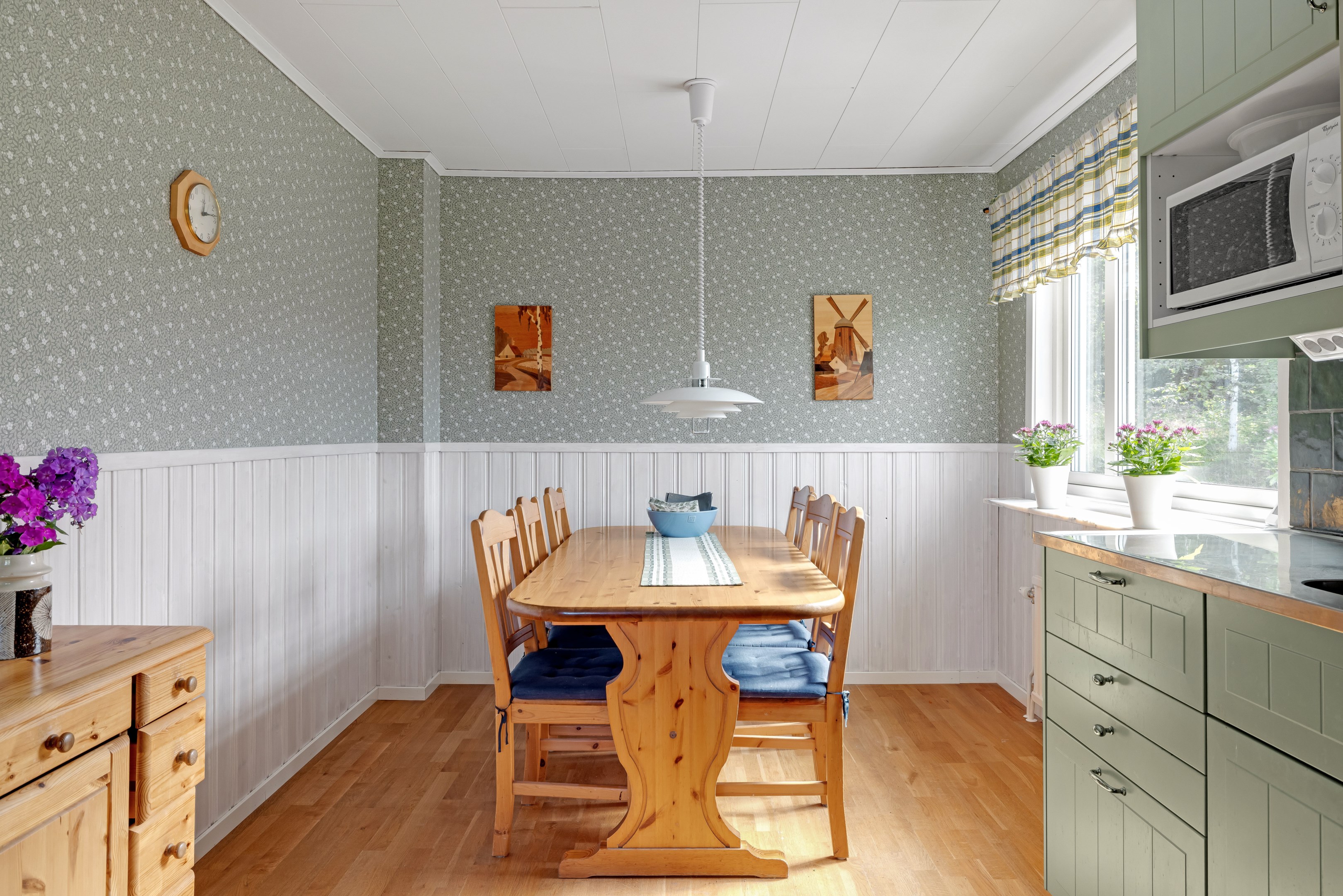 Bostadsbild från Fjuckby Solvallen 109, Såld i Storvreta, Uppsala