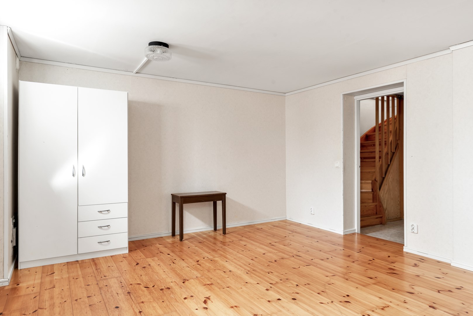 Bostadsbild från Arkitektvägen 56, Såld i Vänge, Uppsala