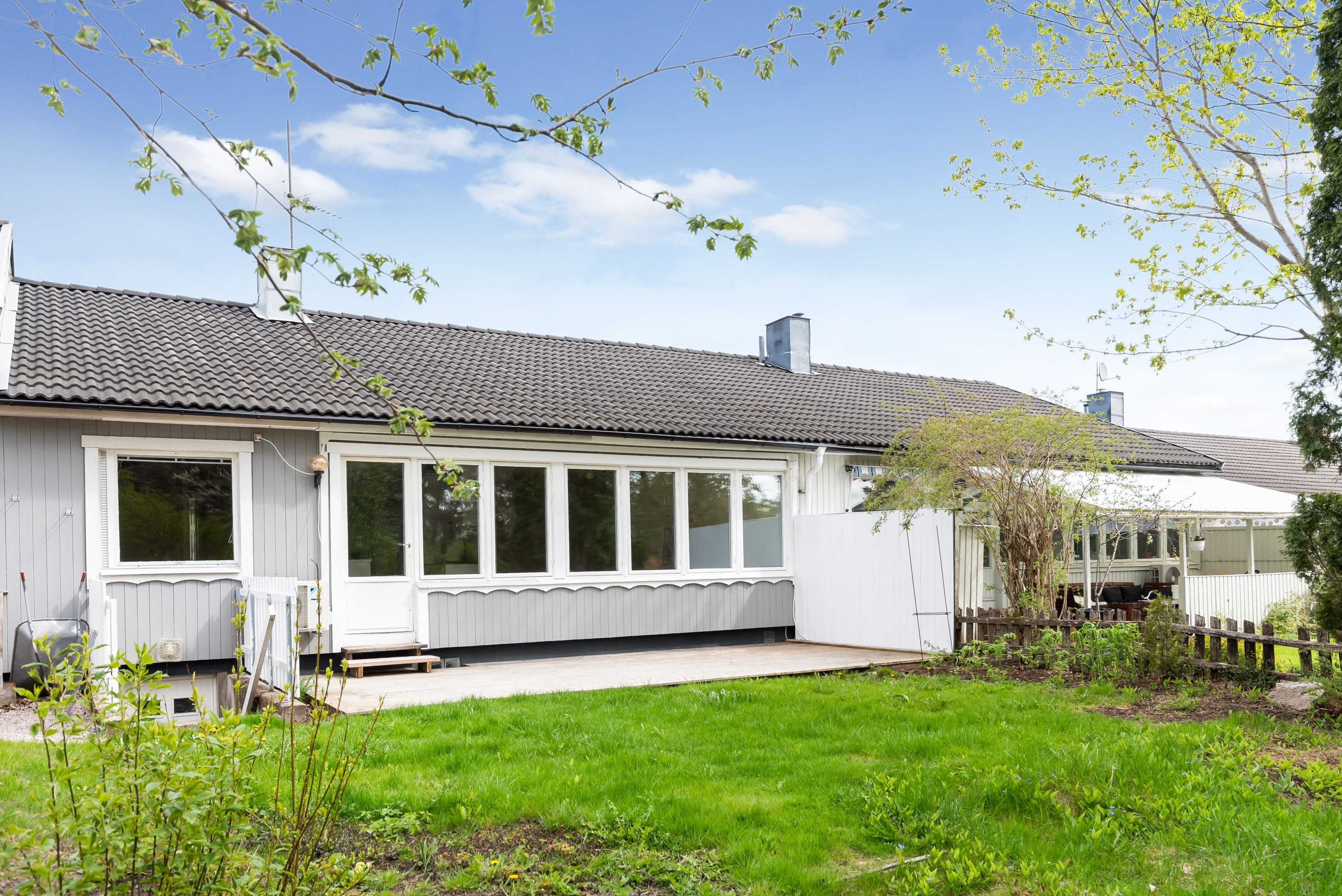 Bostadsbild från Arkitektvägen 56, Såld i Vänge, Uppsala