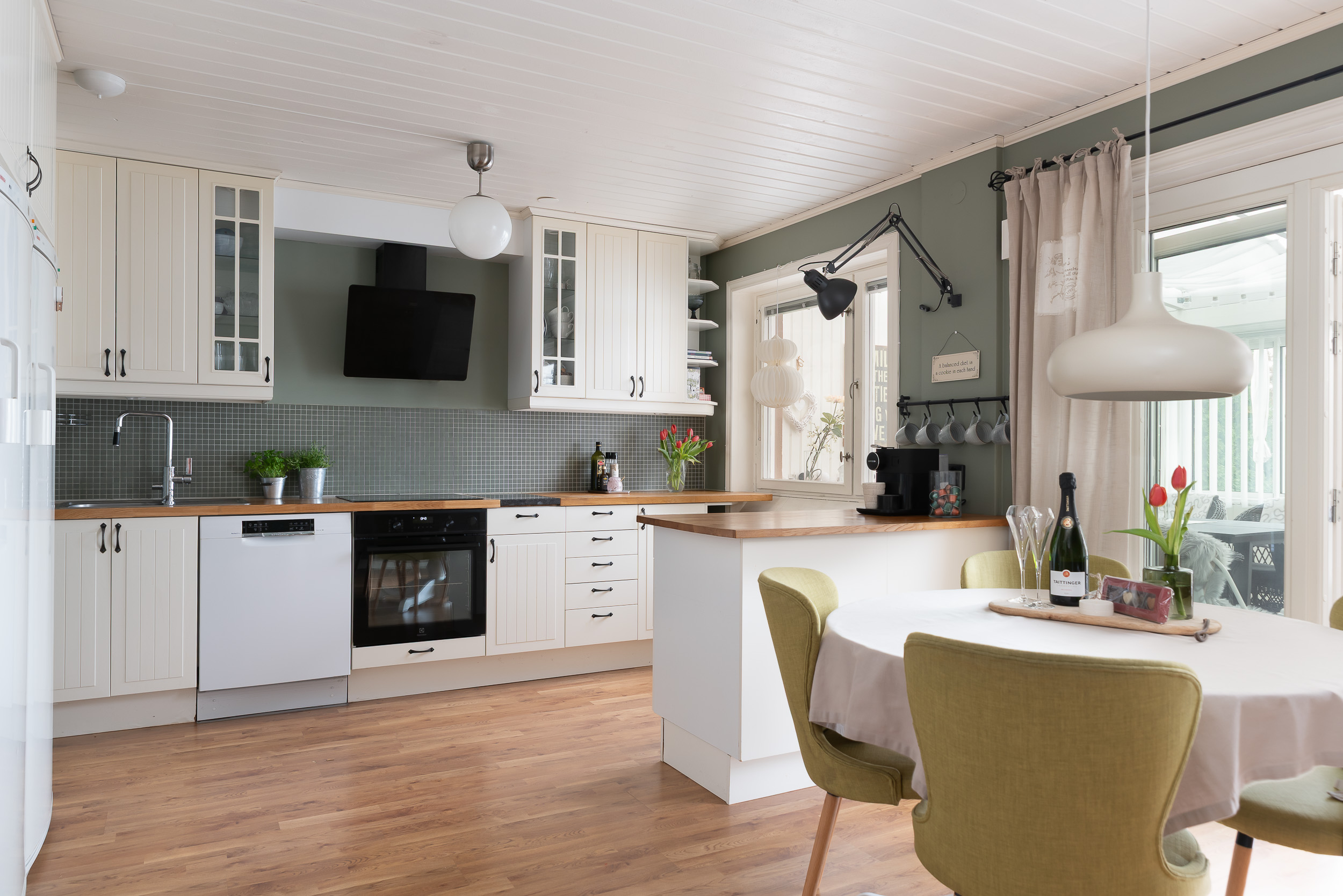 Bostadsbild från Infanterigatan 192, Såld i Viksäng, Västerås