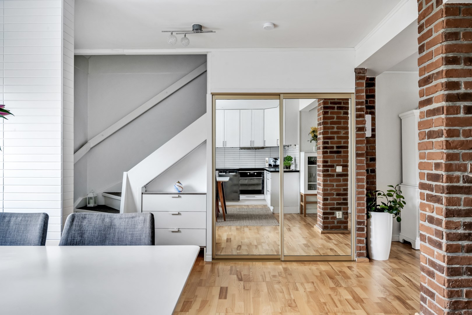 Bostadsbild från Bonadsvägen 44, Såld i Nåntuna, Uppsala