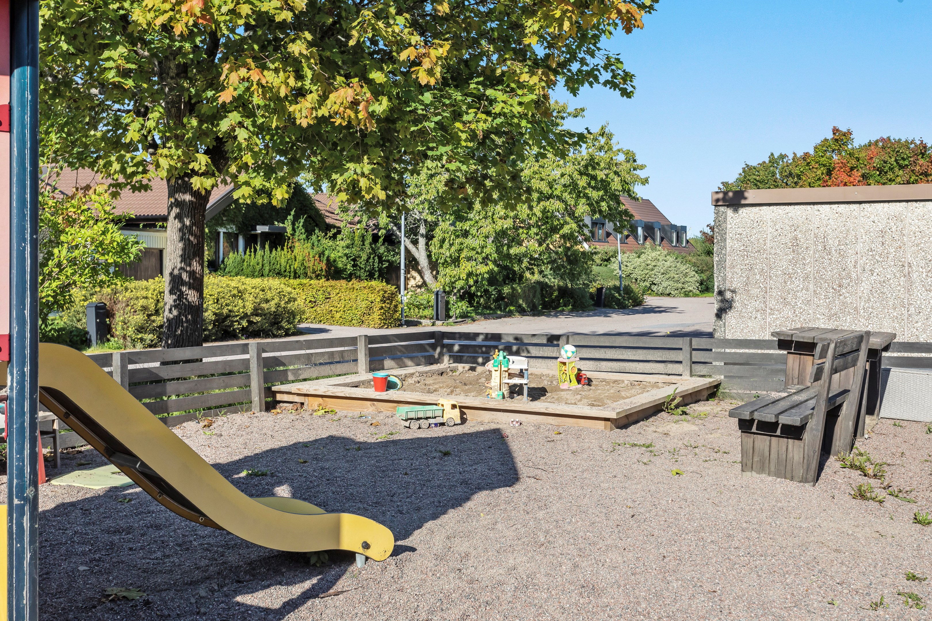 Bostadsbild från Bonadsvägen 44, Såld i Nåntuna, Uppsala