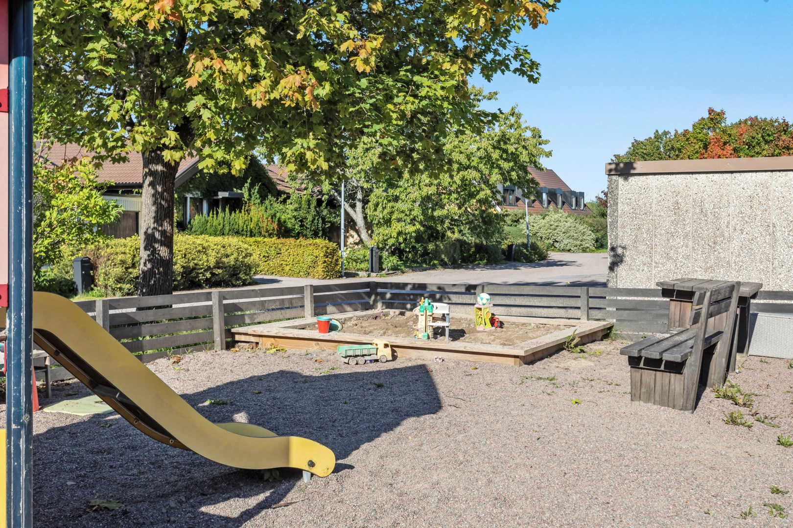 Bostadsbild från Bonadsvägen 44, Såld i Nåntuna, Uppsala