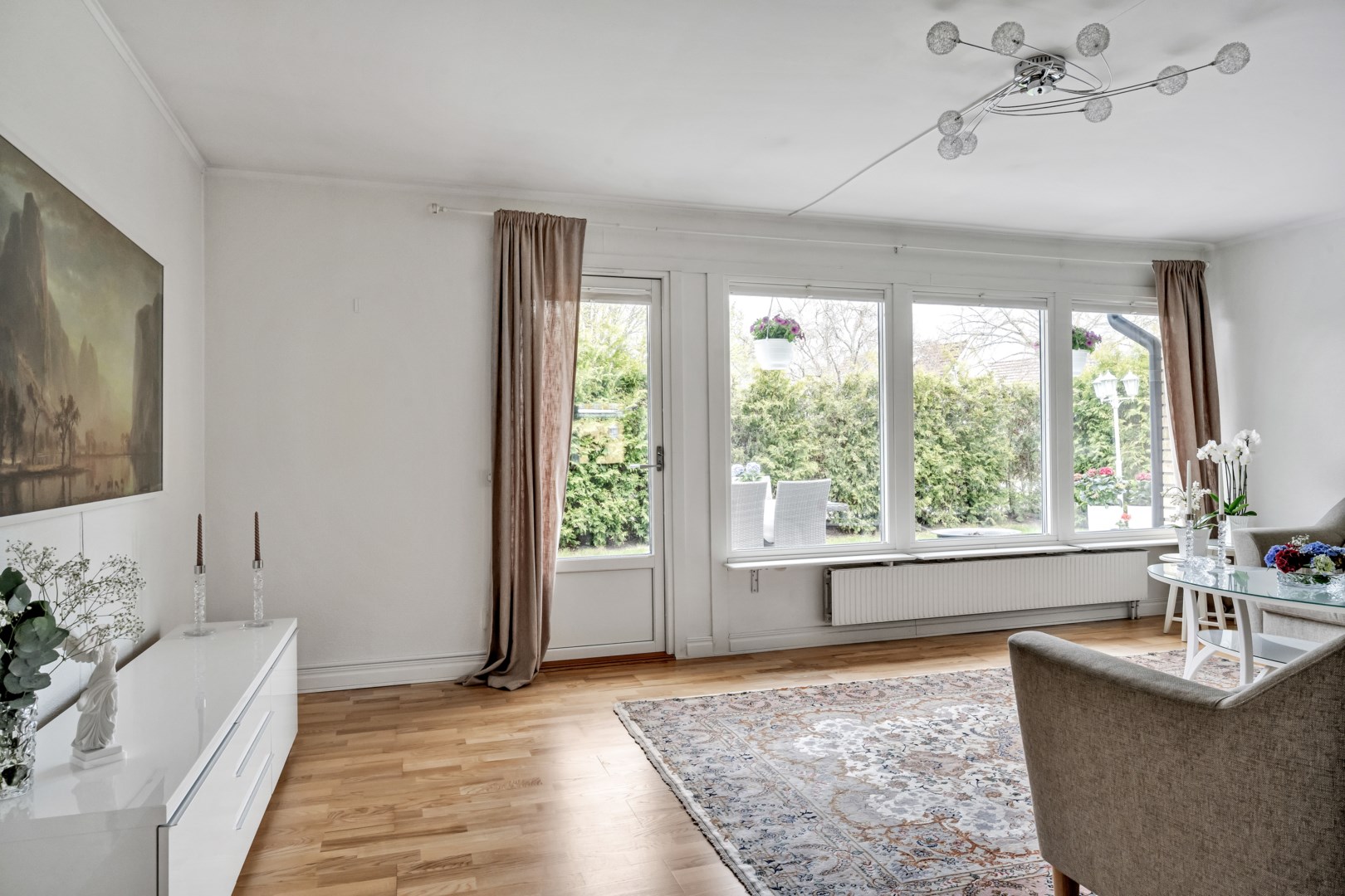 Bostadsbild från Bonadsvägen 44, Såld i Nåntuna, Uppsala