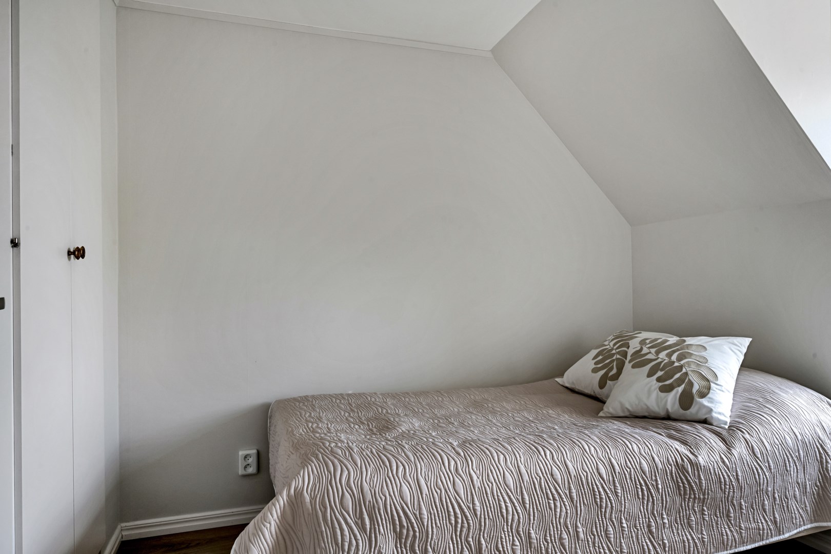 Bostadsbild från Bonadsvägen 44, Såld i Nåntuna, Uppsala