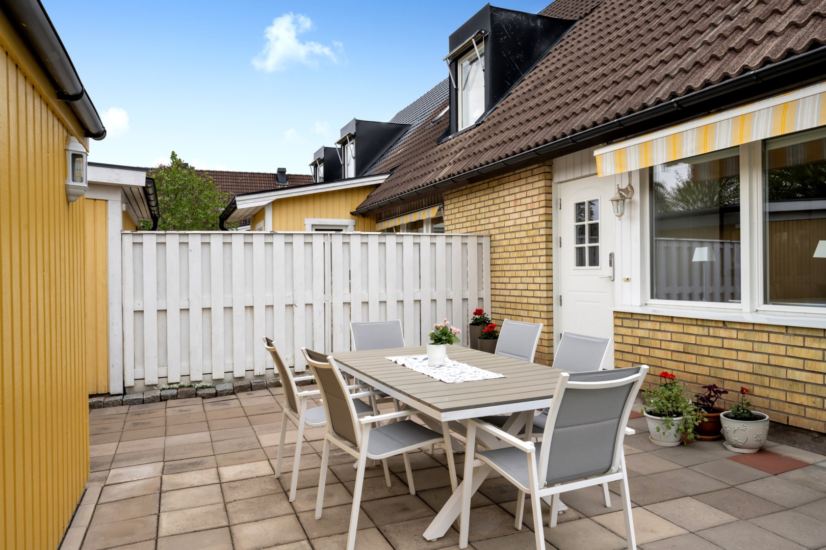 Bostadsbild från Bonadsvägen 44, Såld i Nåntuna, Uppsala