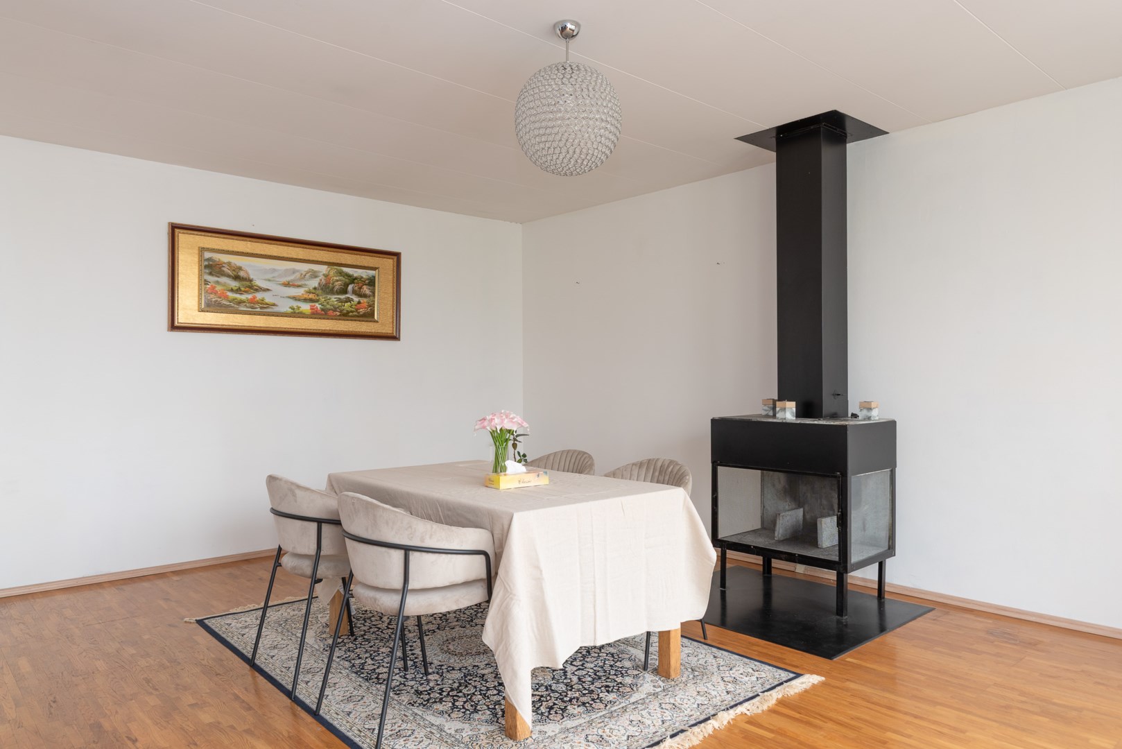 Bostadsbild från Stålverksgatan 58, Såld i Bäckby, Västerås