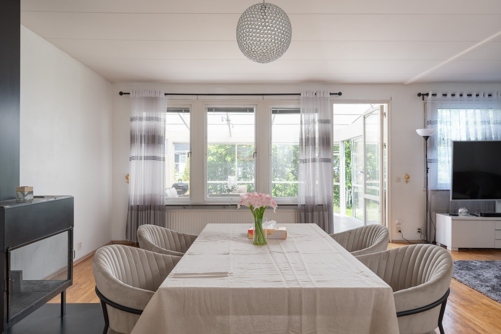 Bostadsbild från Stålverksgatan 58, Såld i Bäckby, Västerås