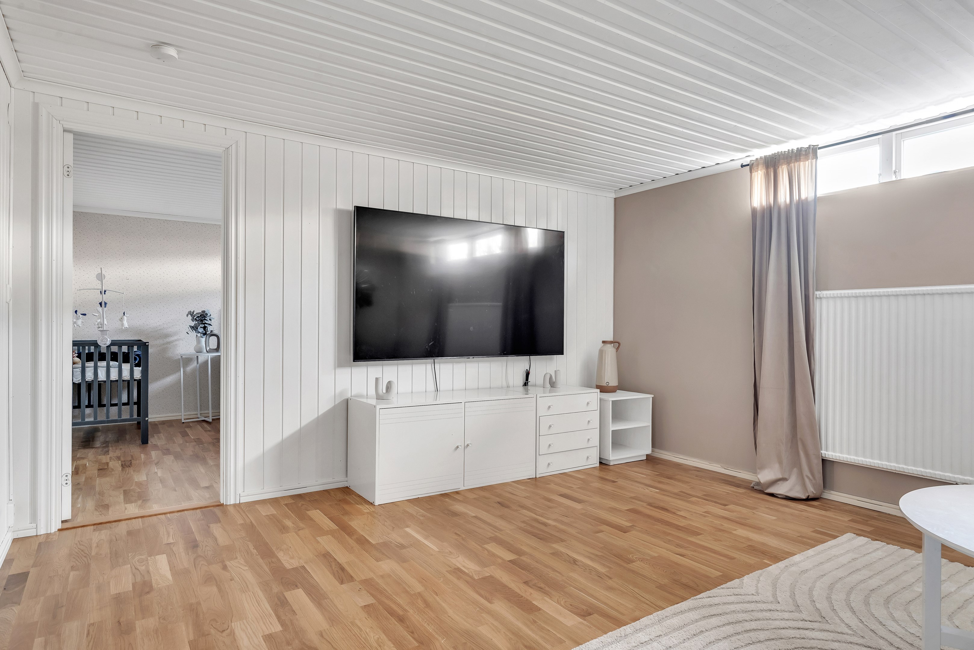 Bostadsbild från Timjansgatan 105, Såld i Årsta, Uppsala