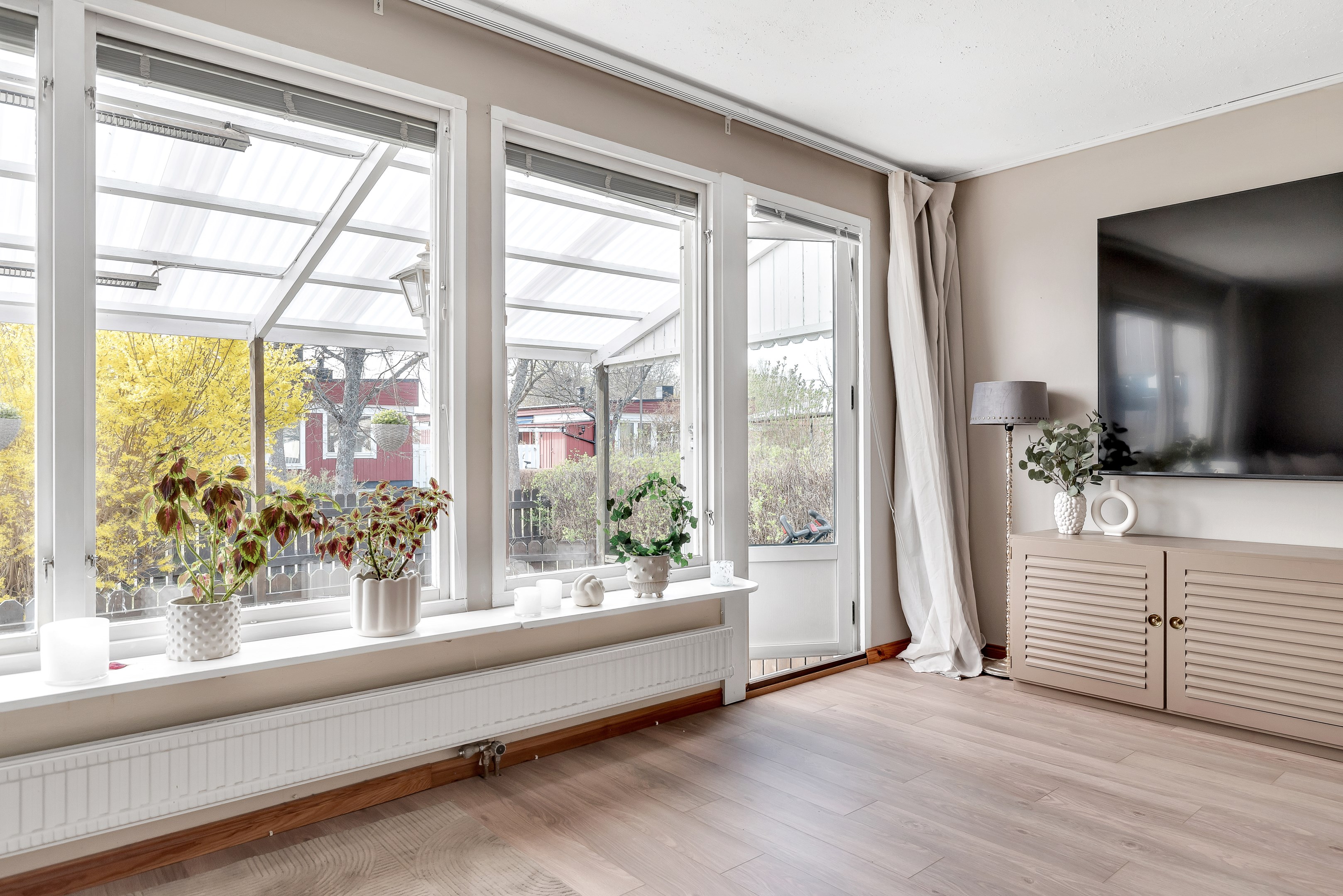 Bostadsbild från Timjansgatan 105, Såld i Årsta, Uppsala