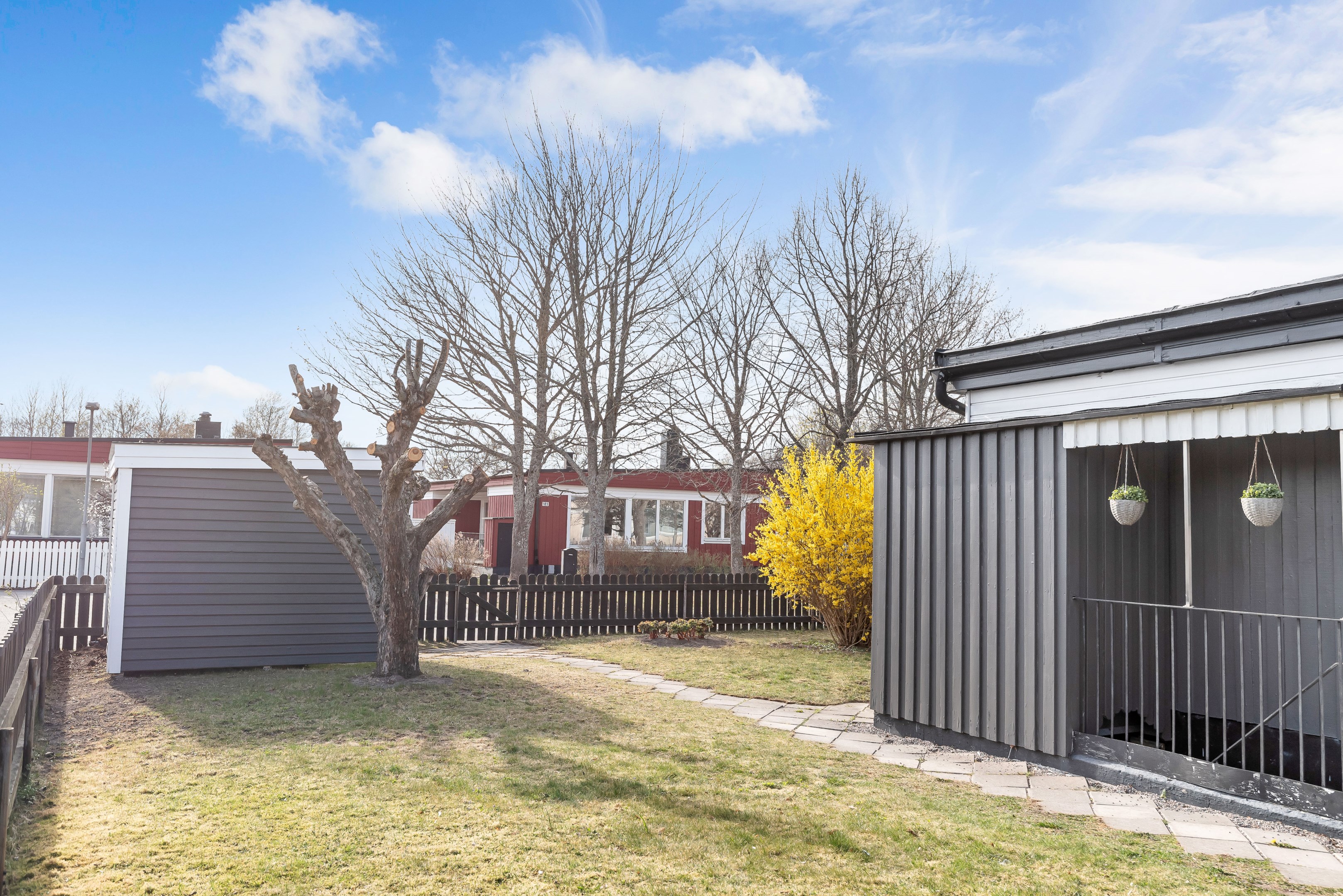 Bostadsbild från Timjansgatan 105, Såld i Årsta, Uppsala