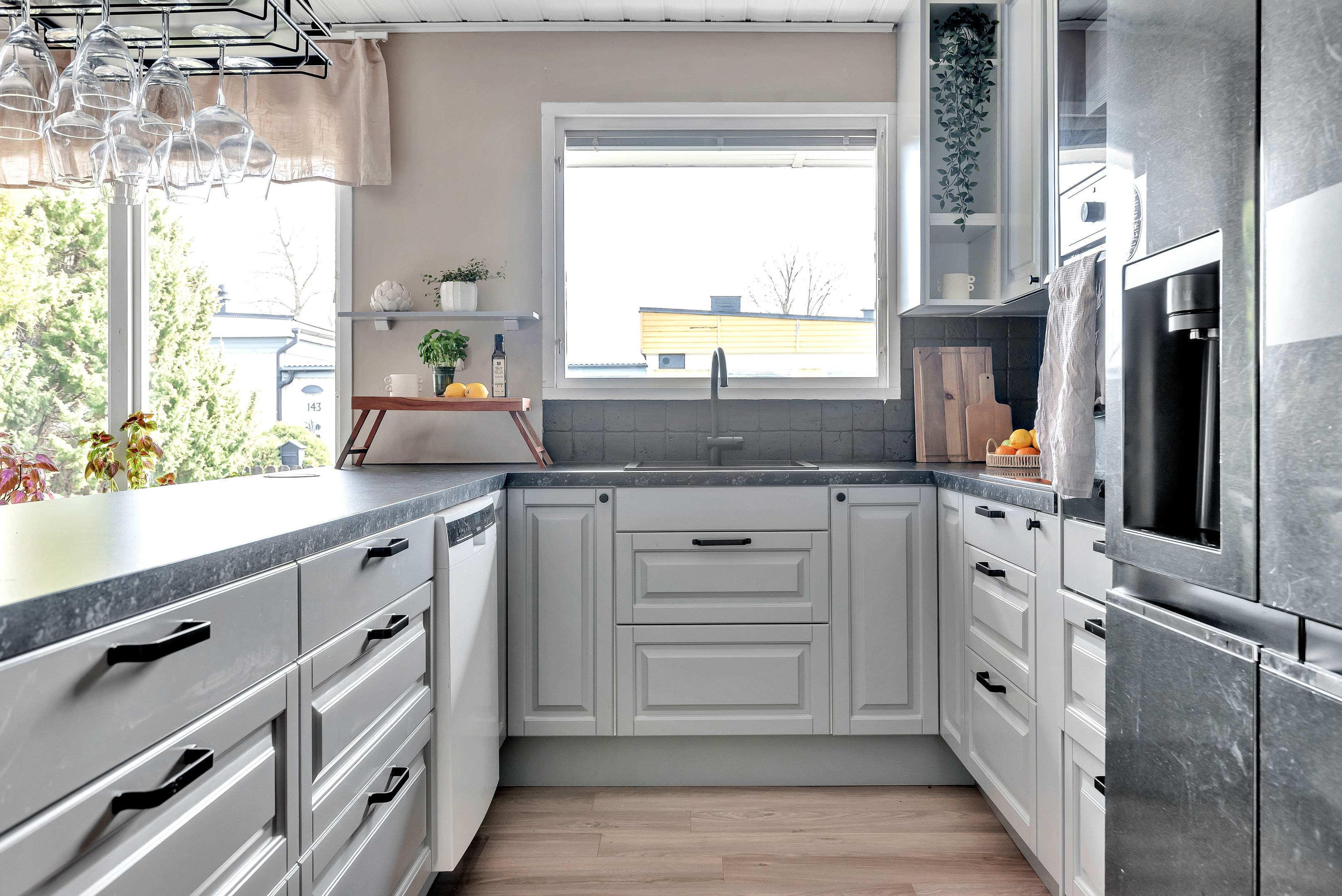 Bostadsbild från Timjansgatan 105, Såld i Årsta, Uppsala