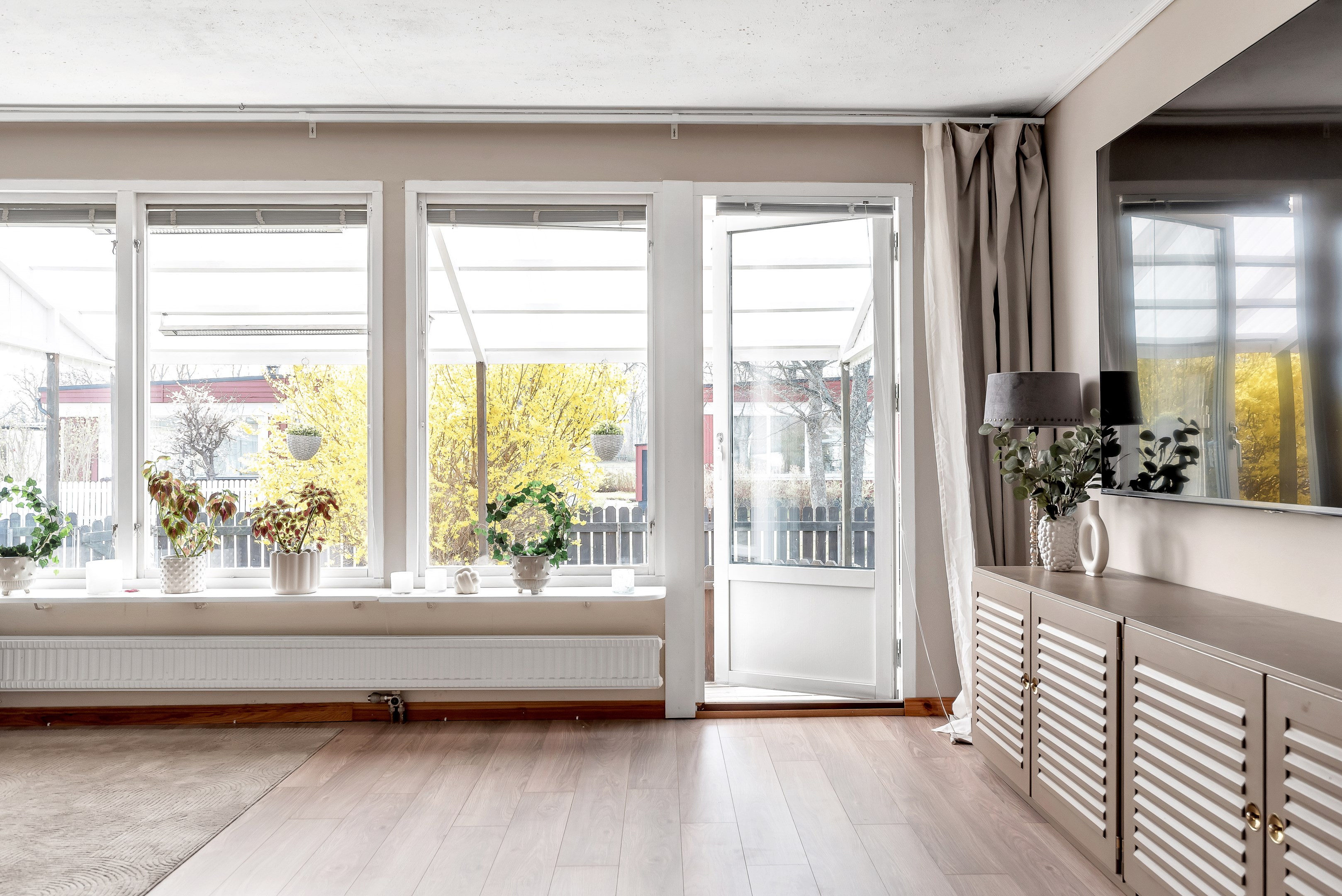 Bostadsbild från Timjansgatan 105, Såld i Årsta, Uppsala