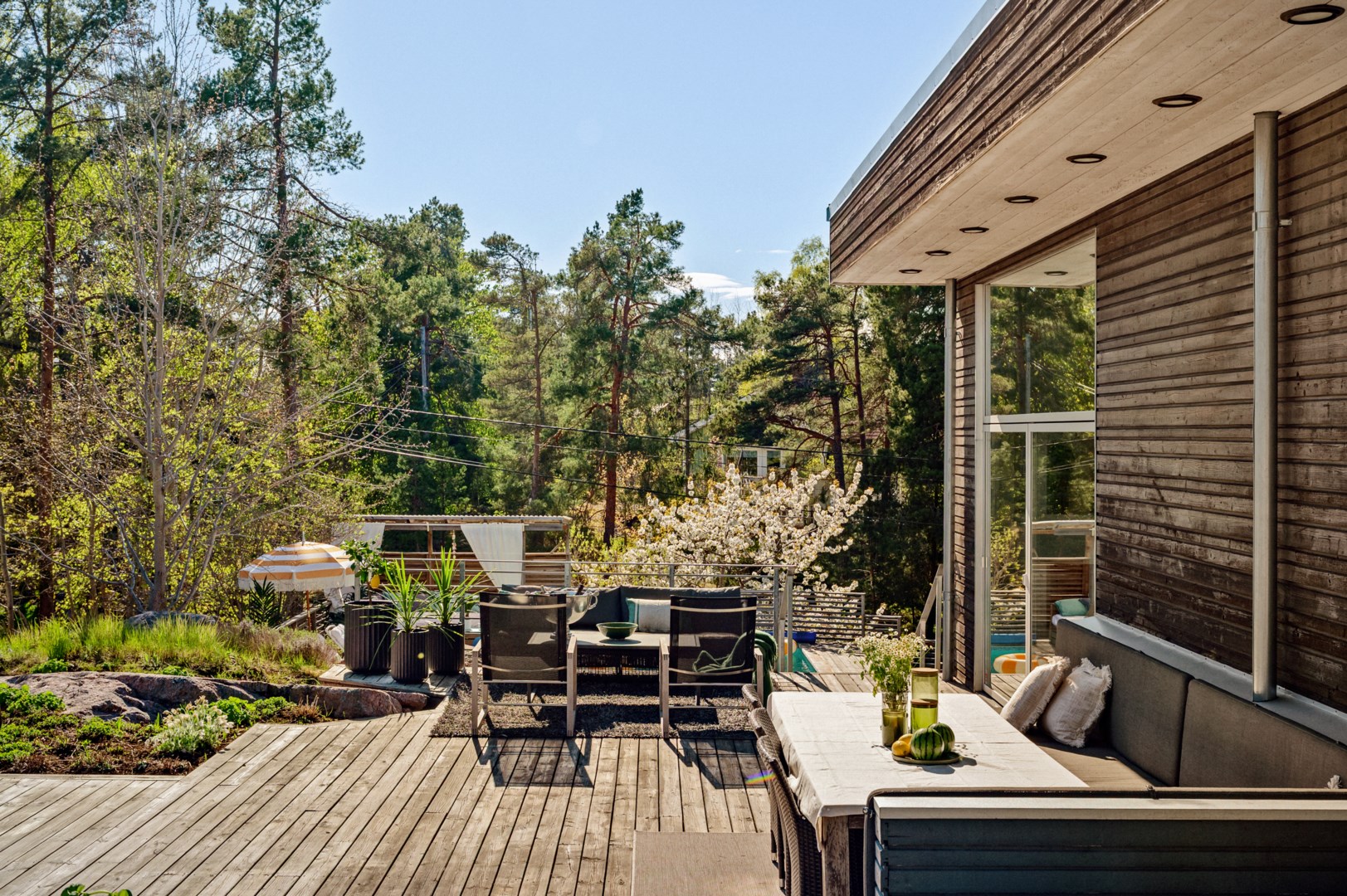 Bostadsbild från Rådjursstigen 10, Såld i Björknäs, Nacka