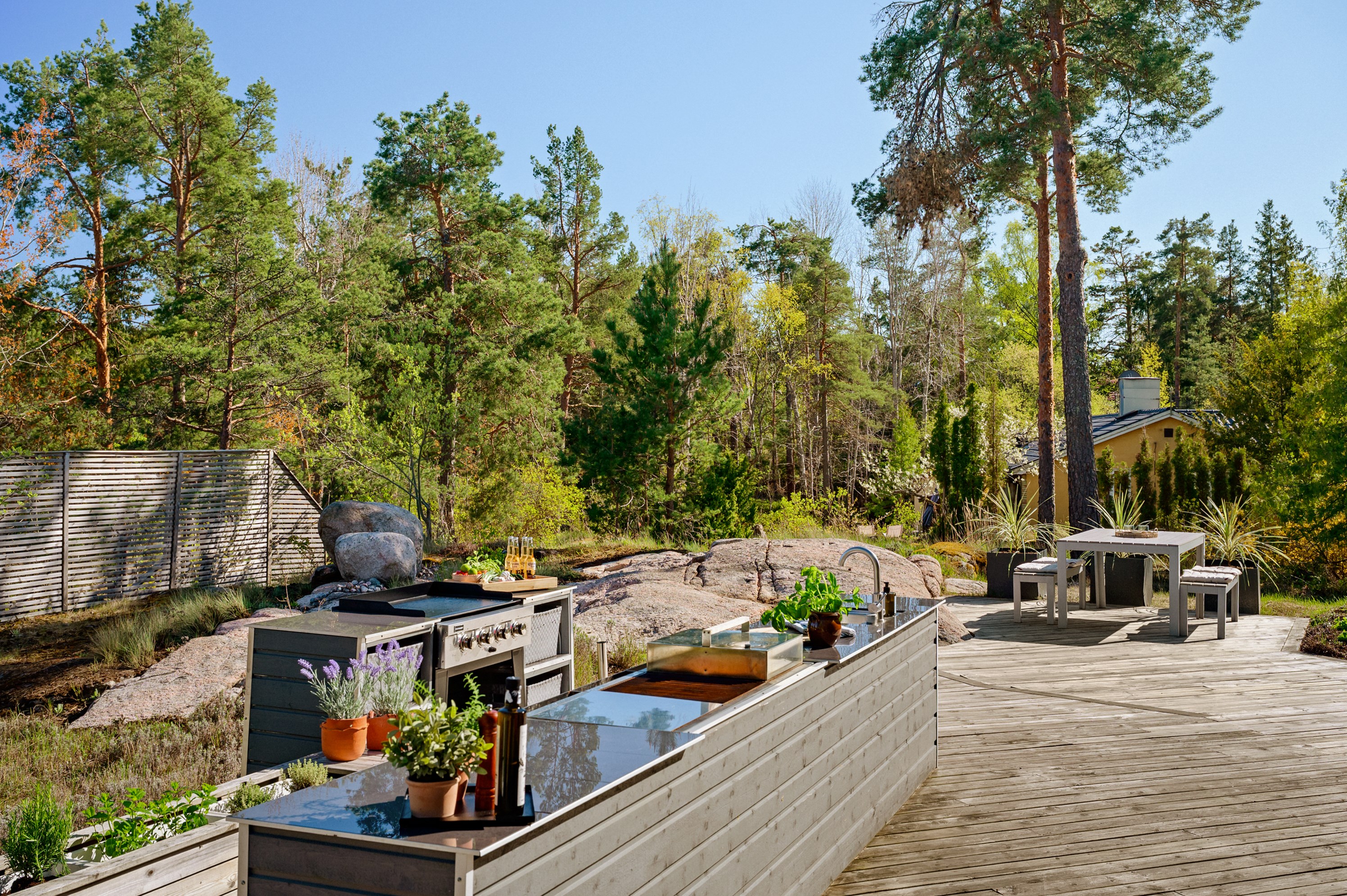 Bostadsbild från Rådjursstigen 10, Såld i Björknäs, Nacka