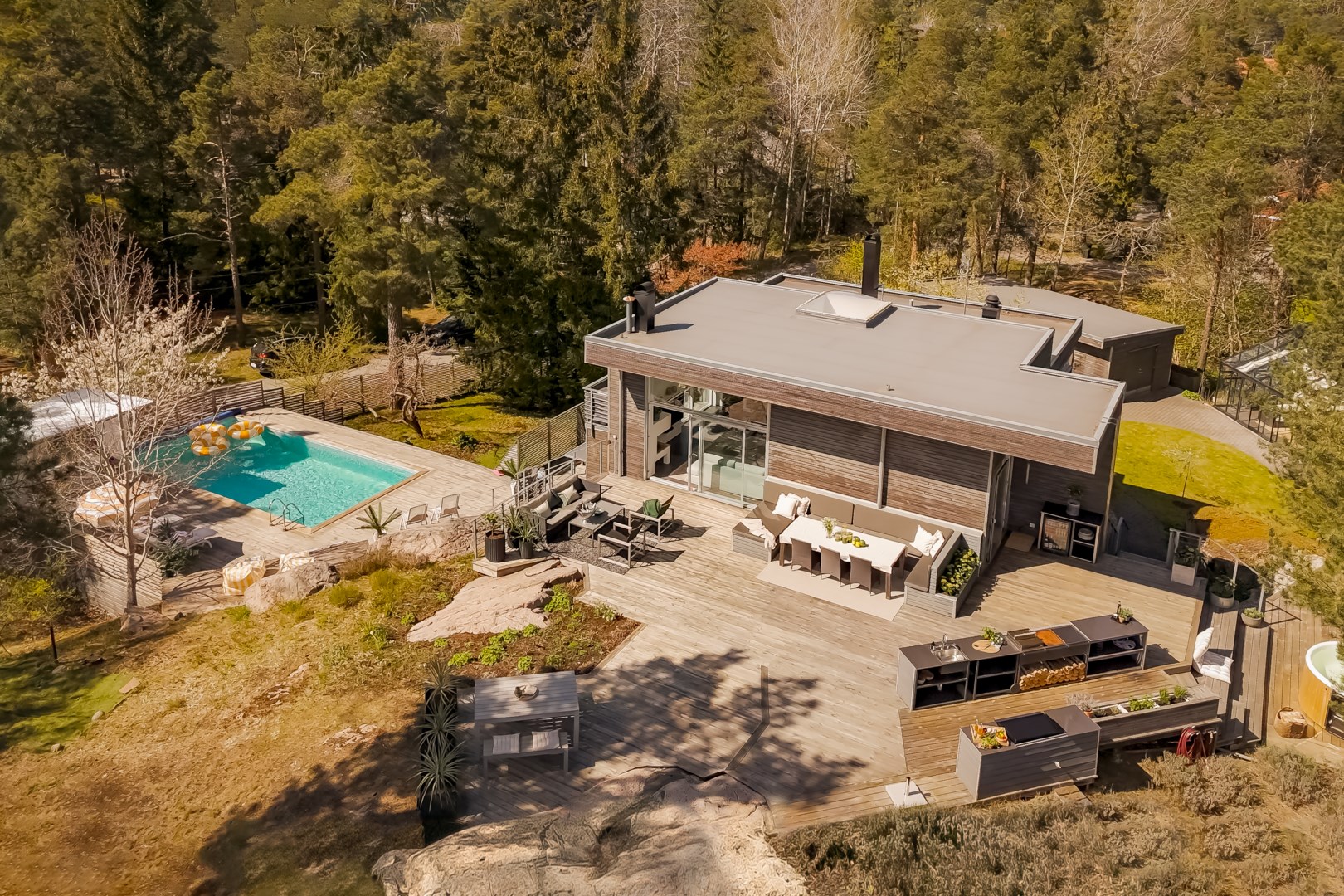 Bostadsbild från Rådjursstigen 10, Såld i Björknäs, Nacka