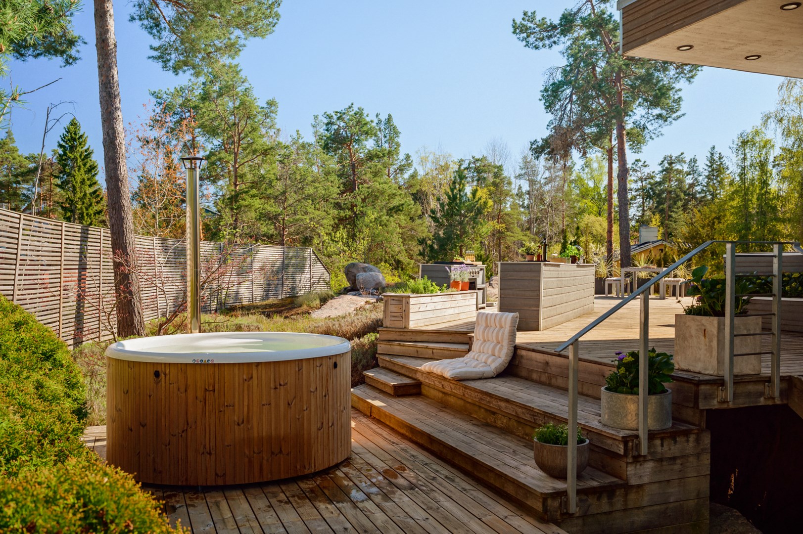 Bostadsbild från Rådjursstigen 10, Såld i Björknäs, Nacka