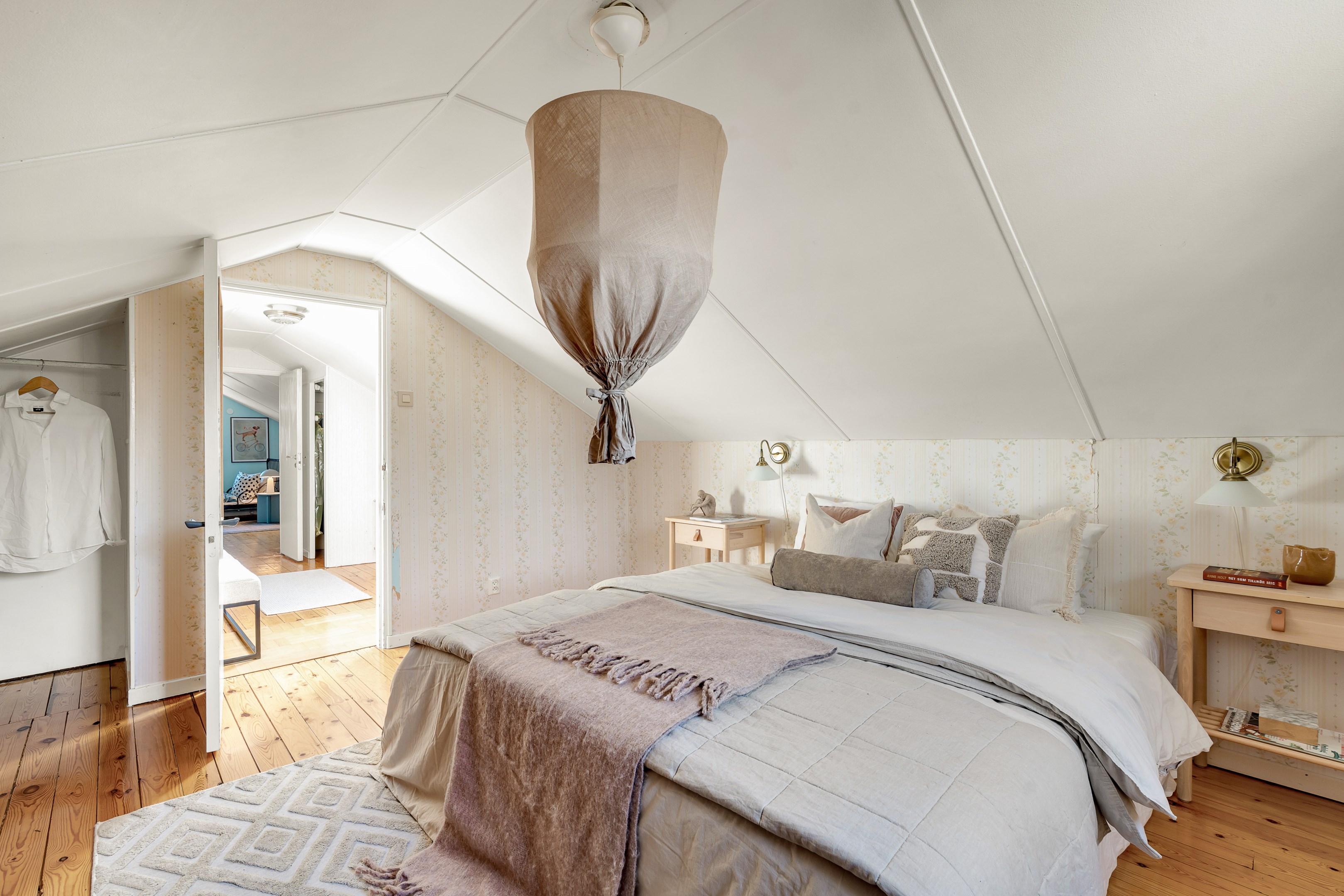 Bostadsbild från Jordgubbsvägen 20, Till salu i Bromma - Eneby, Stockholm