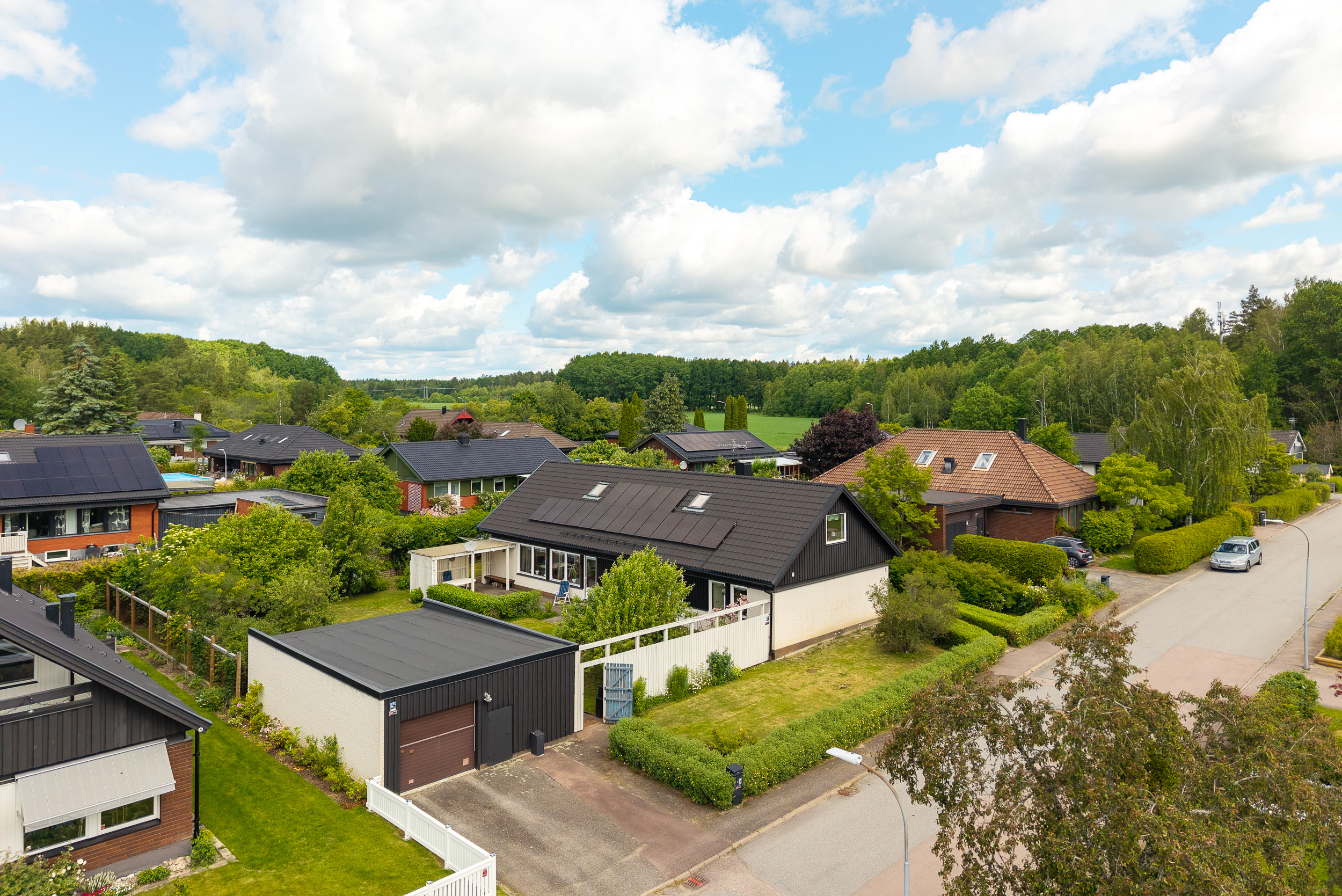 Bostadsbild från Trestegsgatan 8, Såld i Rönnby, Västerås