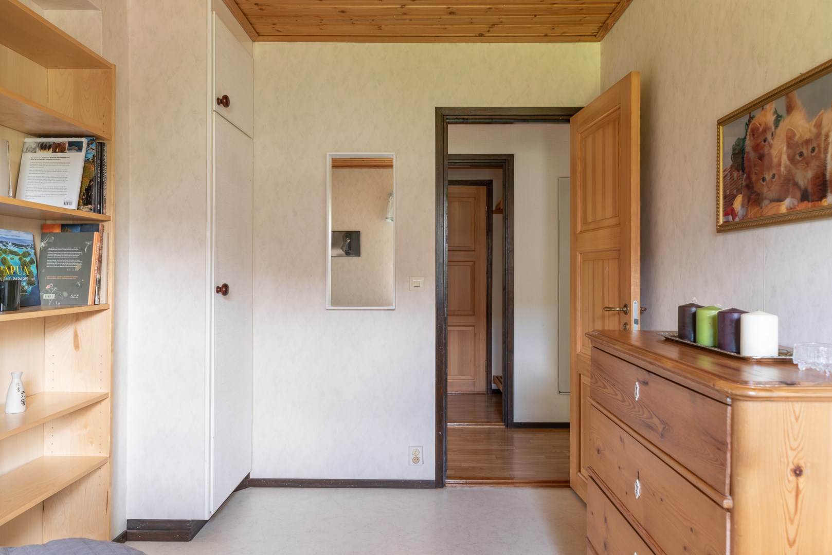 Bostadsbild från Trestegsgatan 8, Såld i Rönnby, Västerås