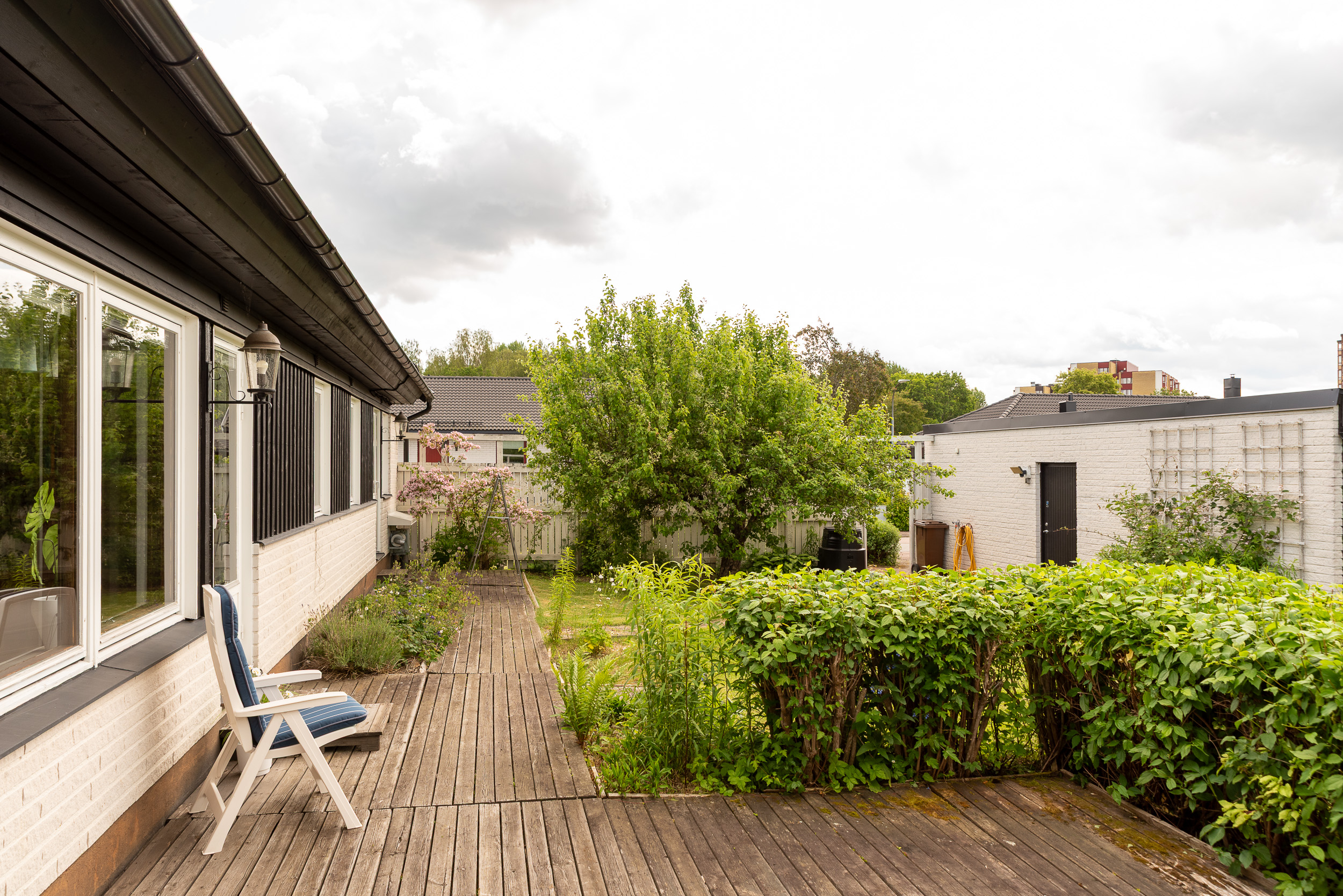 Bostadsbild från Trestegsgatan 8, Såld i Rönnby, Västerås