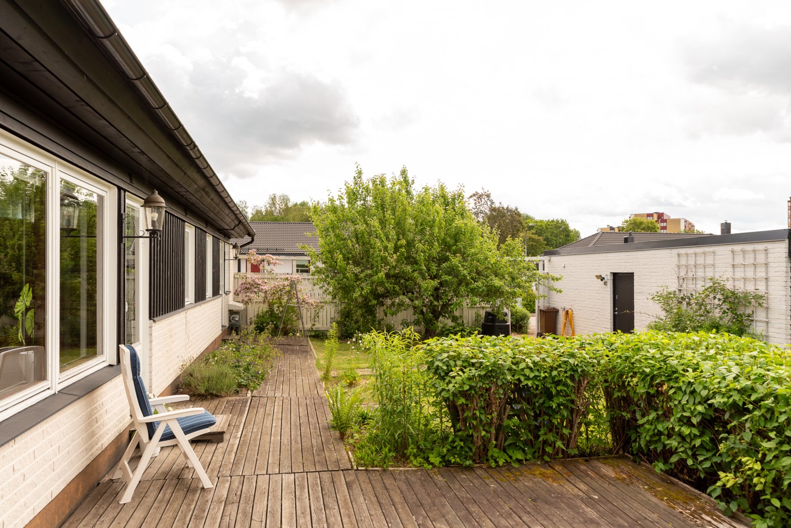 Bostadsbild från Trestegsgatan 8, Såld i Rönnby, Västerås