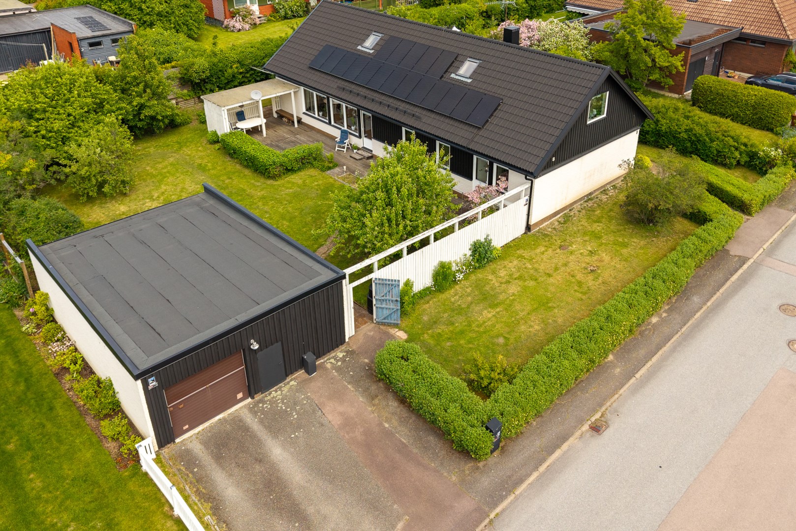 Bostadsbild från Trestegsgatan 8, Såld i Rönnby, Västerås