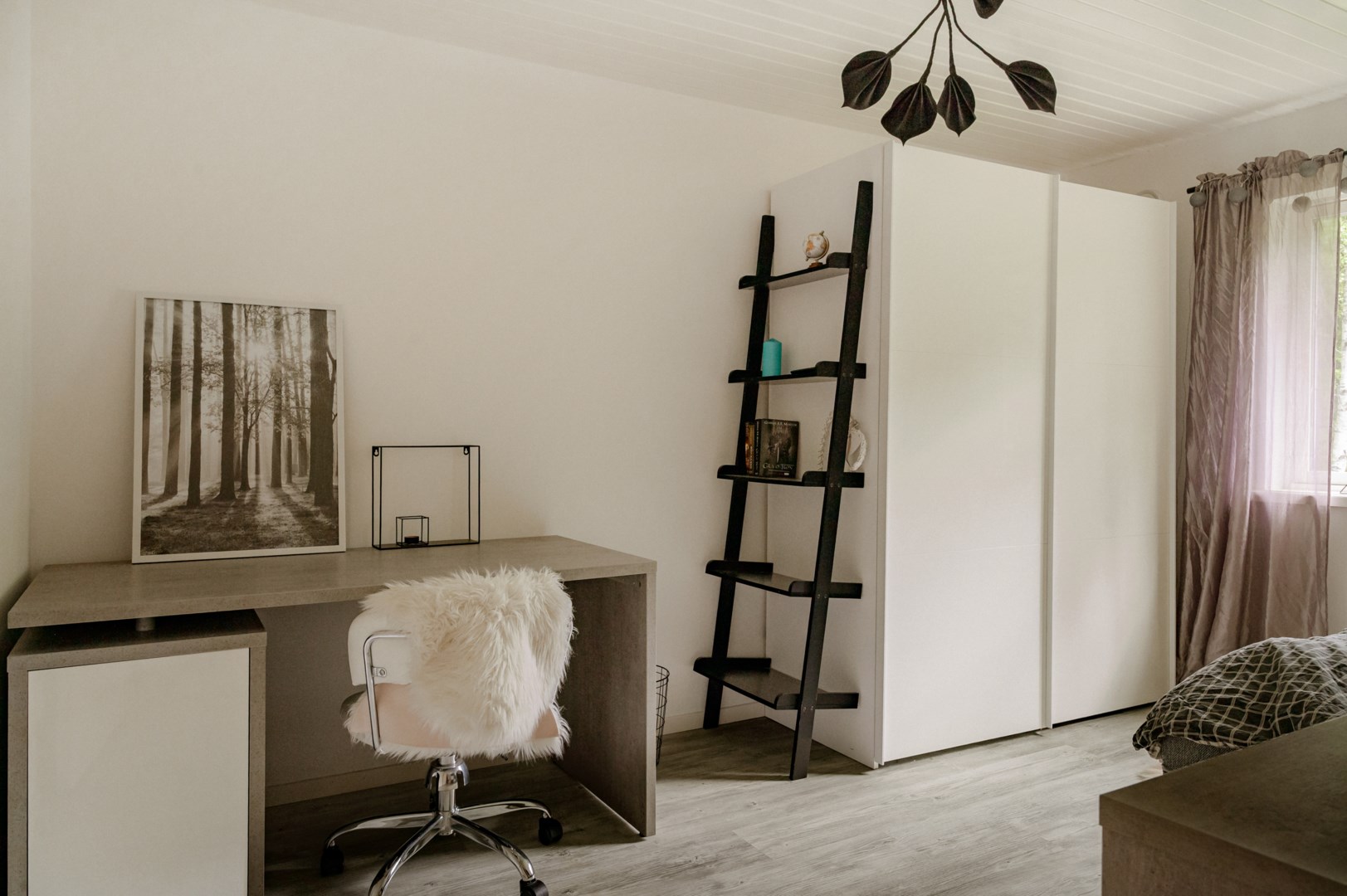 Sovrum med ljusinsläpp från sydöst