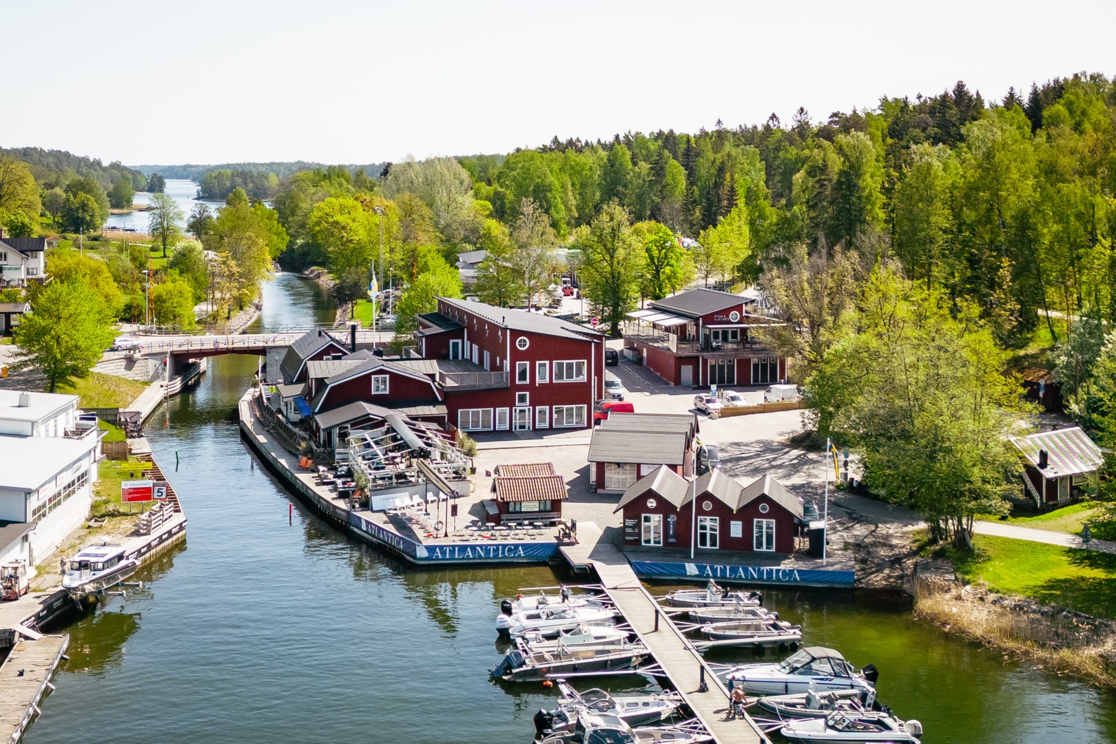 Bostadsbild från Lärkstigen 1, Såld i Strömma, Värmdö